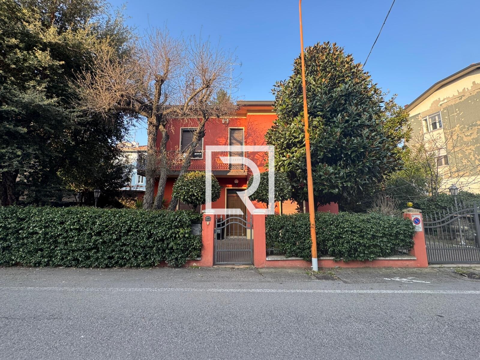 WhatsApp Image 2026-02-27 at 17.33.23