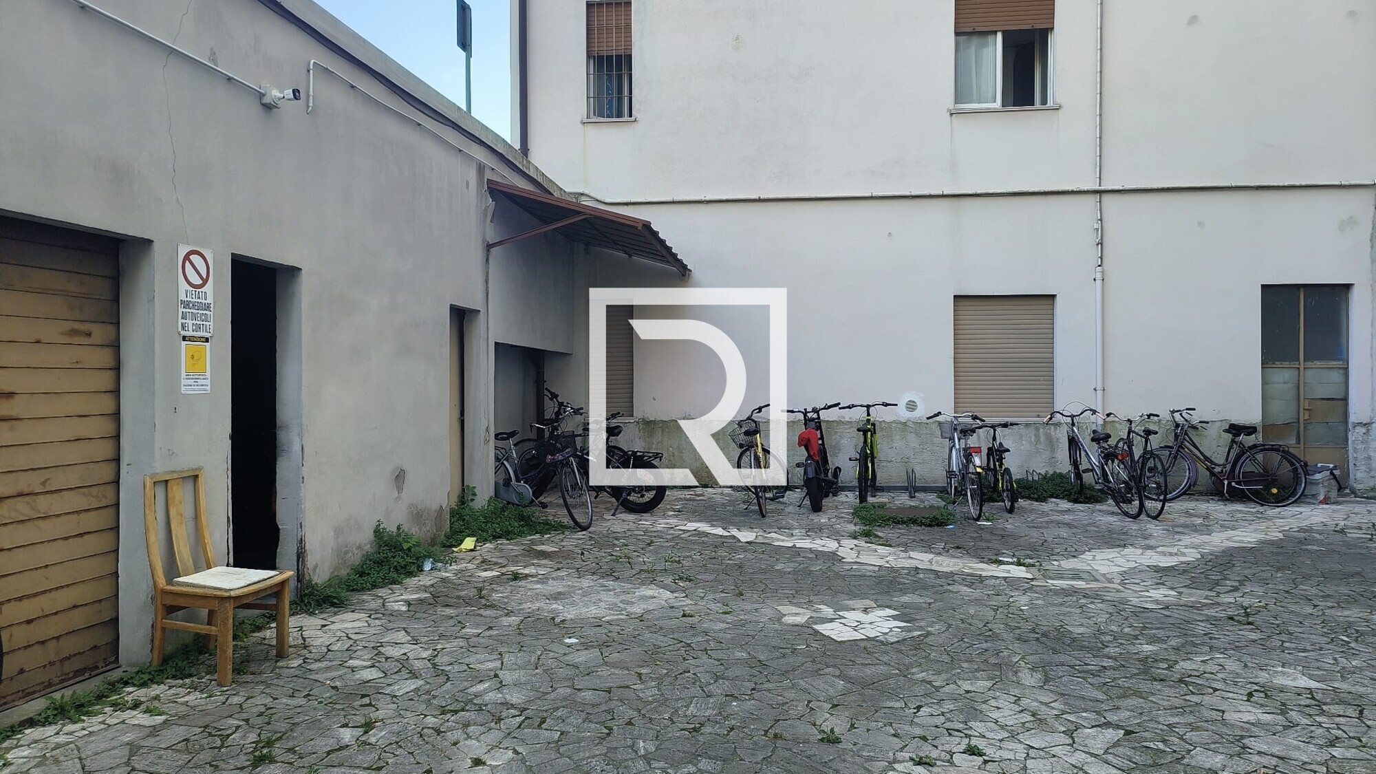 1a04f808-99b9-4070-88dc-7f82737298fe