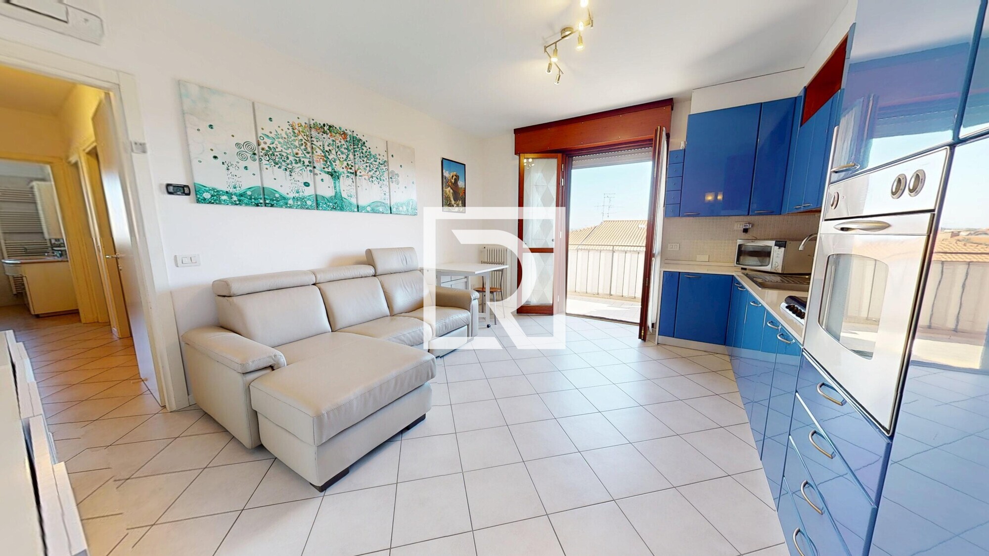 Appartamento-Trilocale-Con-Garage-Santangelo-09052025_104543