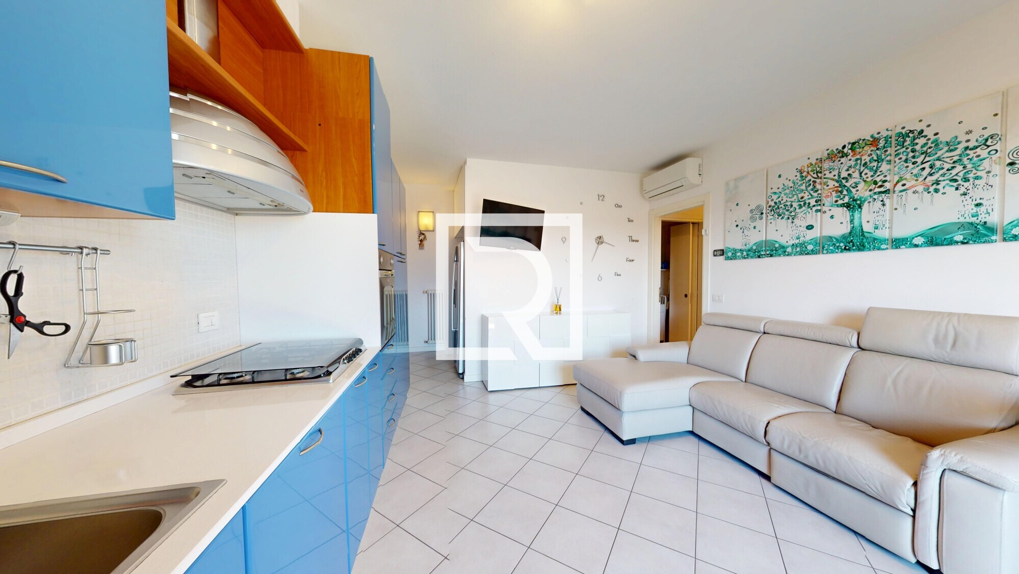Appartamento-Trilocale-Con-Garage-Santangelo-09052025_104807