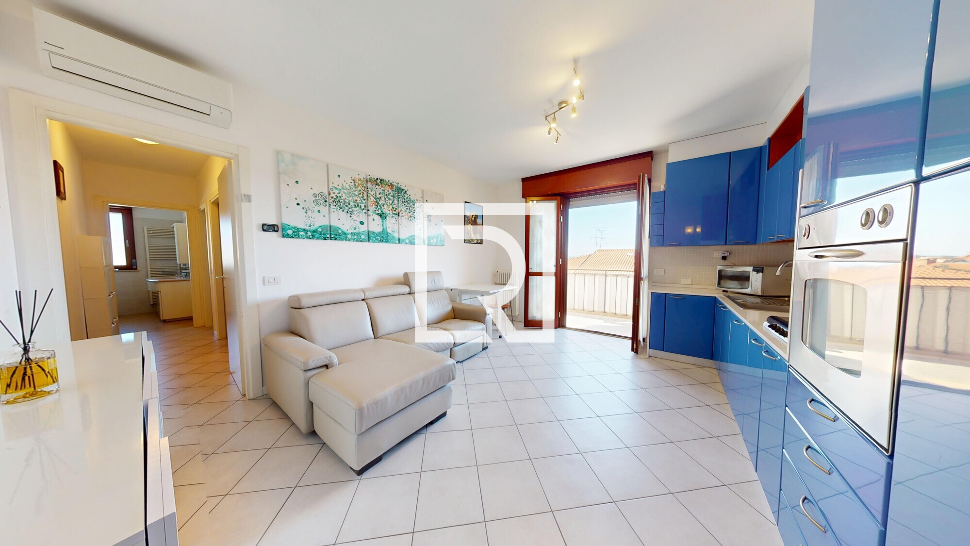 Appartamento-Trilocale-Con-Garage-Santangelo-09052025_104733