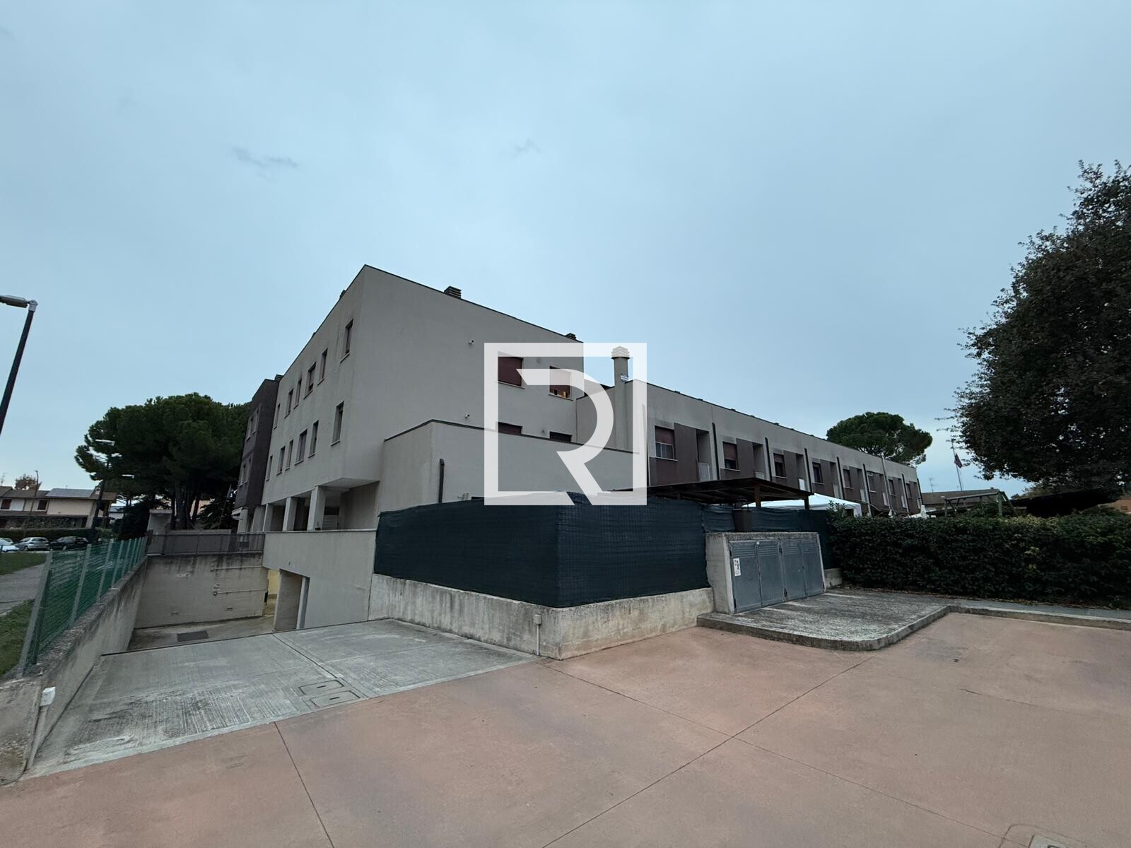 WhatsApp Image 2025-10-21 at 09.16.19