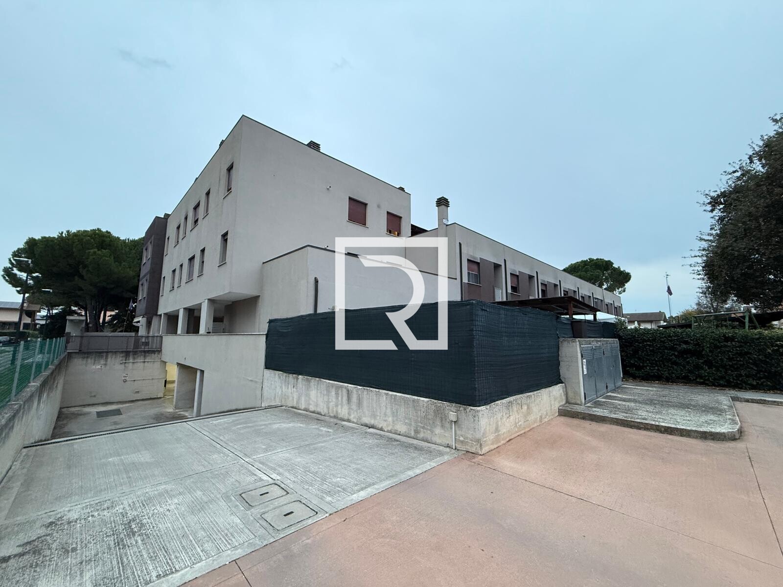 WhatsApp Image 2025-10-21 at 09.16.19 (1)