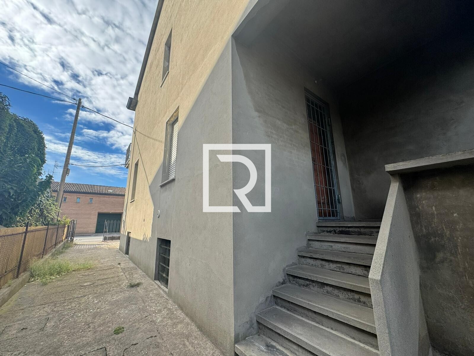 WhatsApp Image 2025-10-06 at 18.15.28 (4)