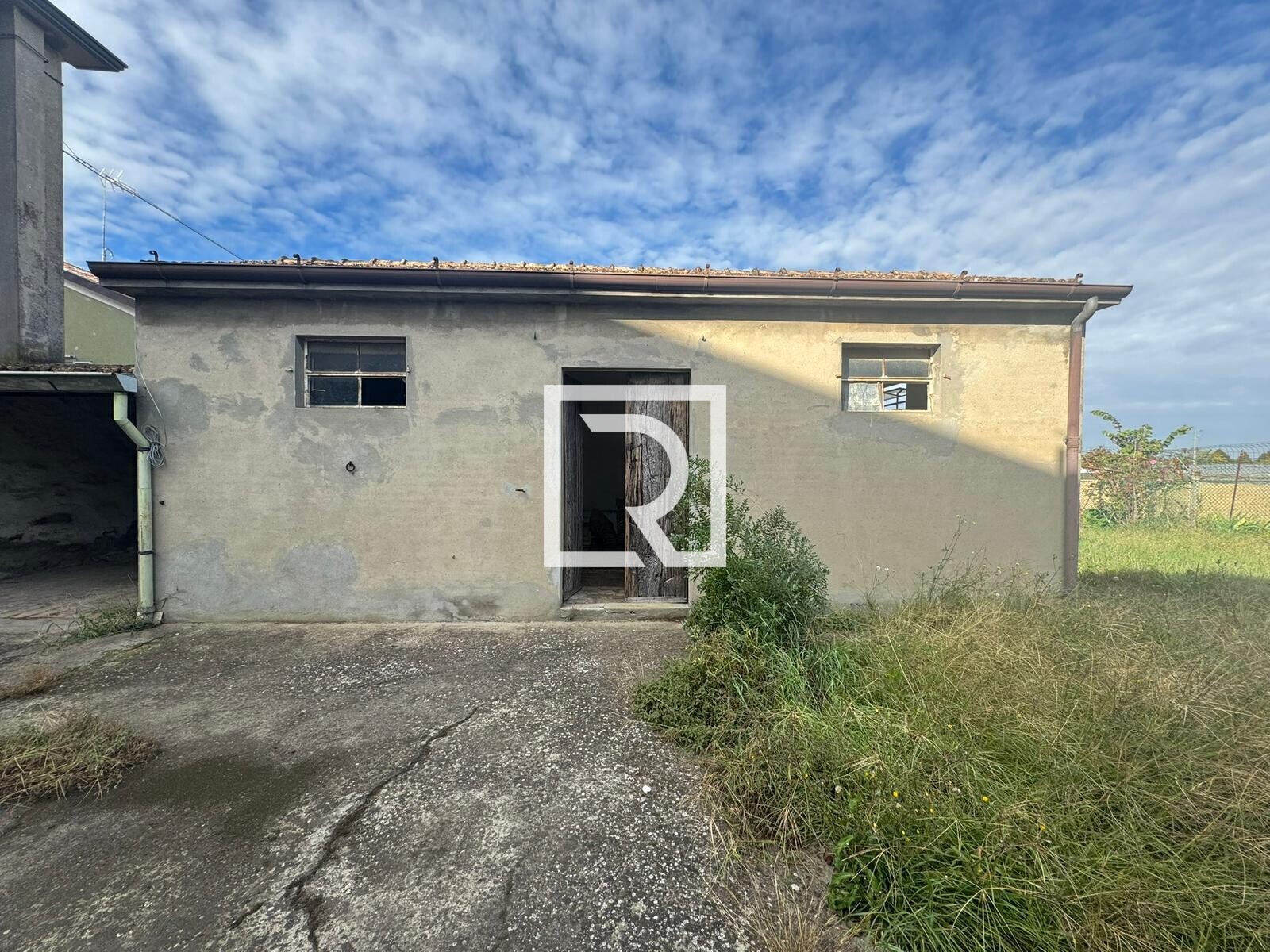 WhatsApp Image 2025-10-06 at 18.15.28