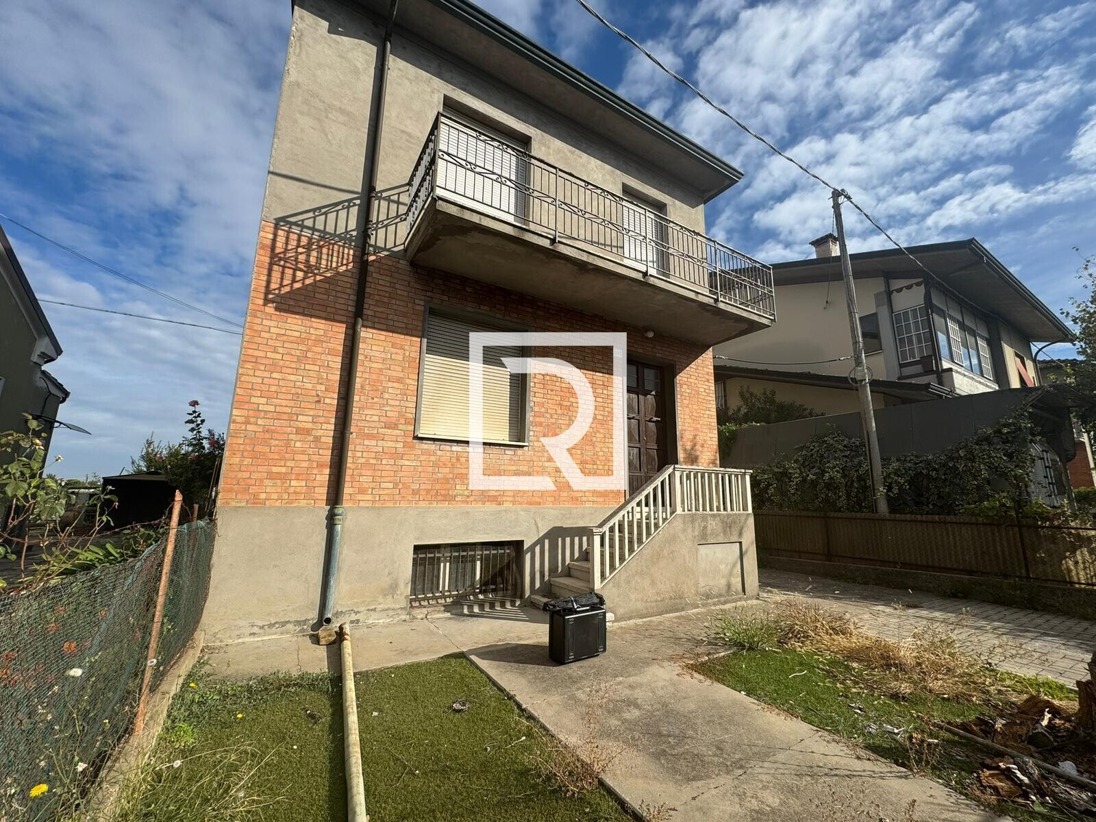 WhatsApp Image 2025-10-06 at 18.15.29 (2)