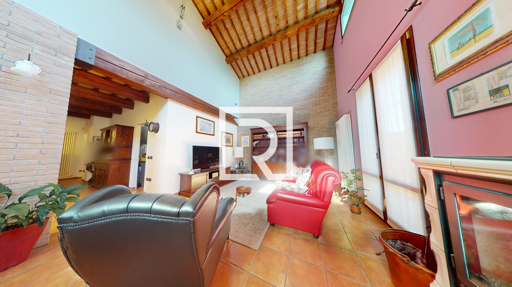 Villa-10072025_173512