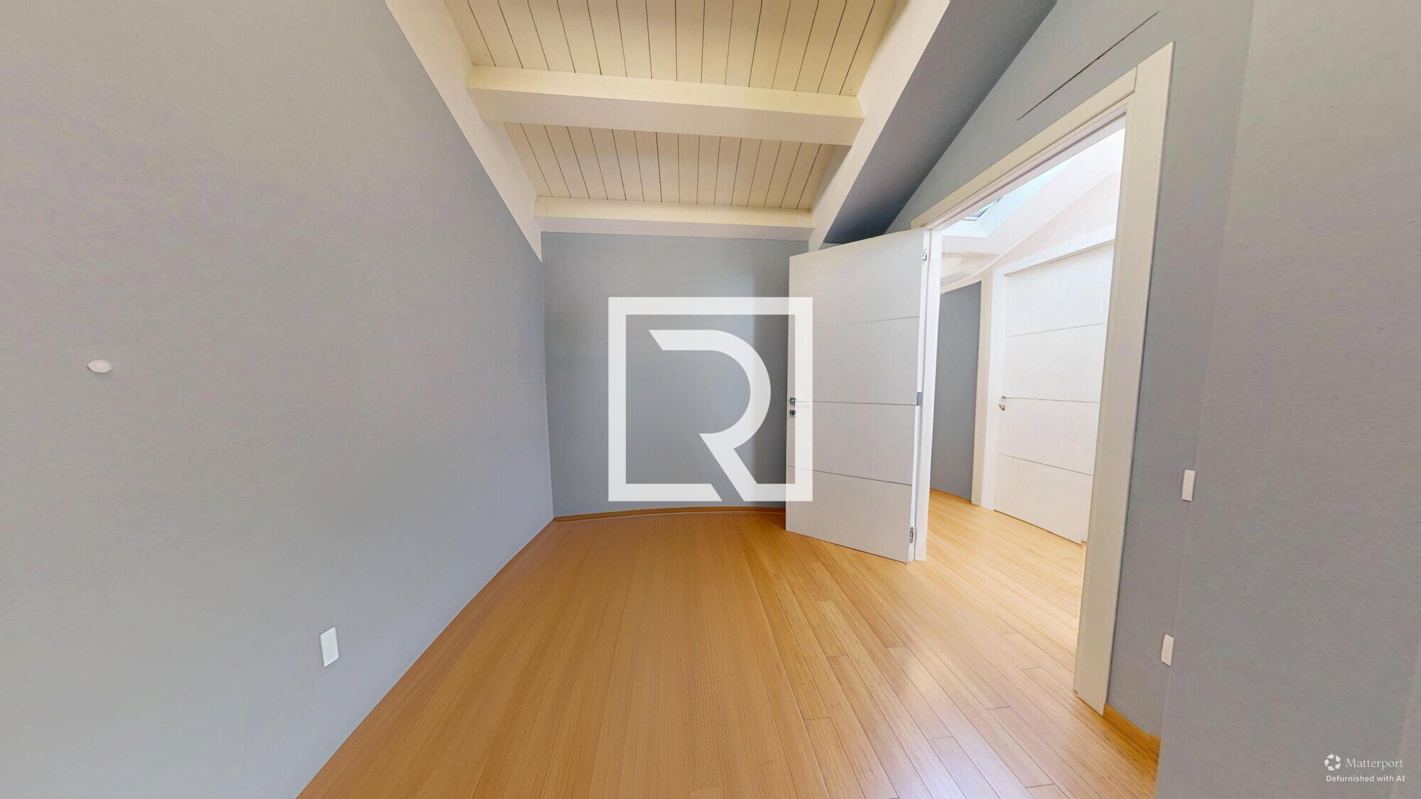 ATTICO--10212025_164114_defurnished