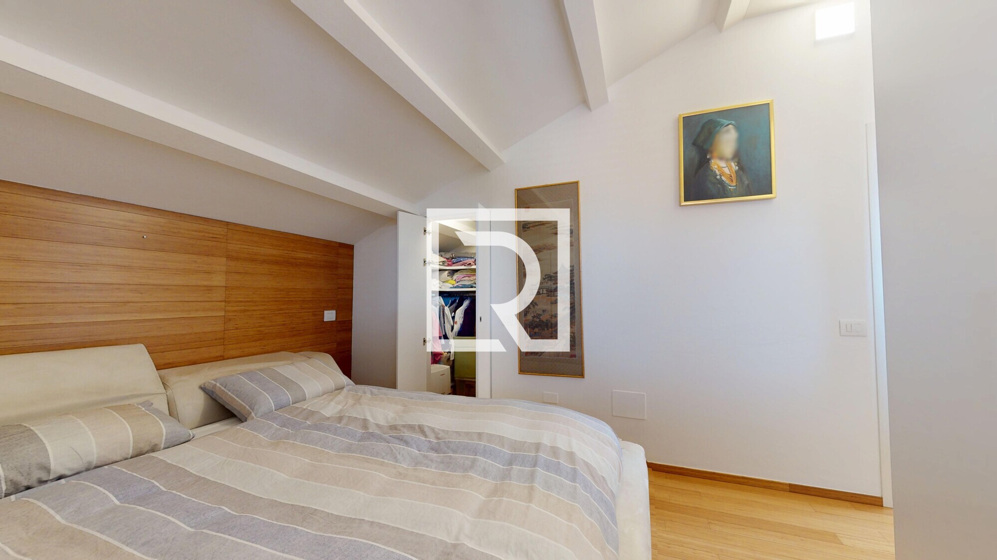 ATTICO--10162025_175359