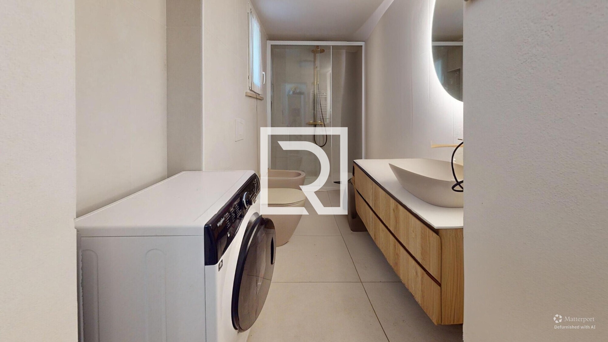 Via-Podgora-Bathroom-Defurnished