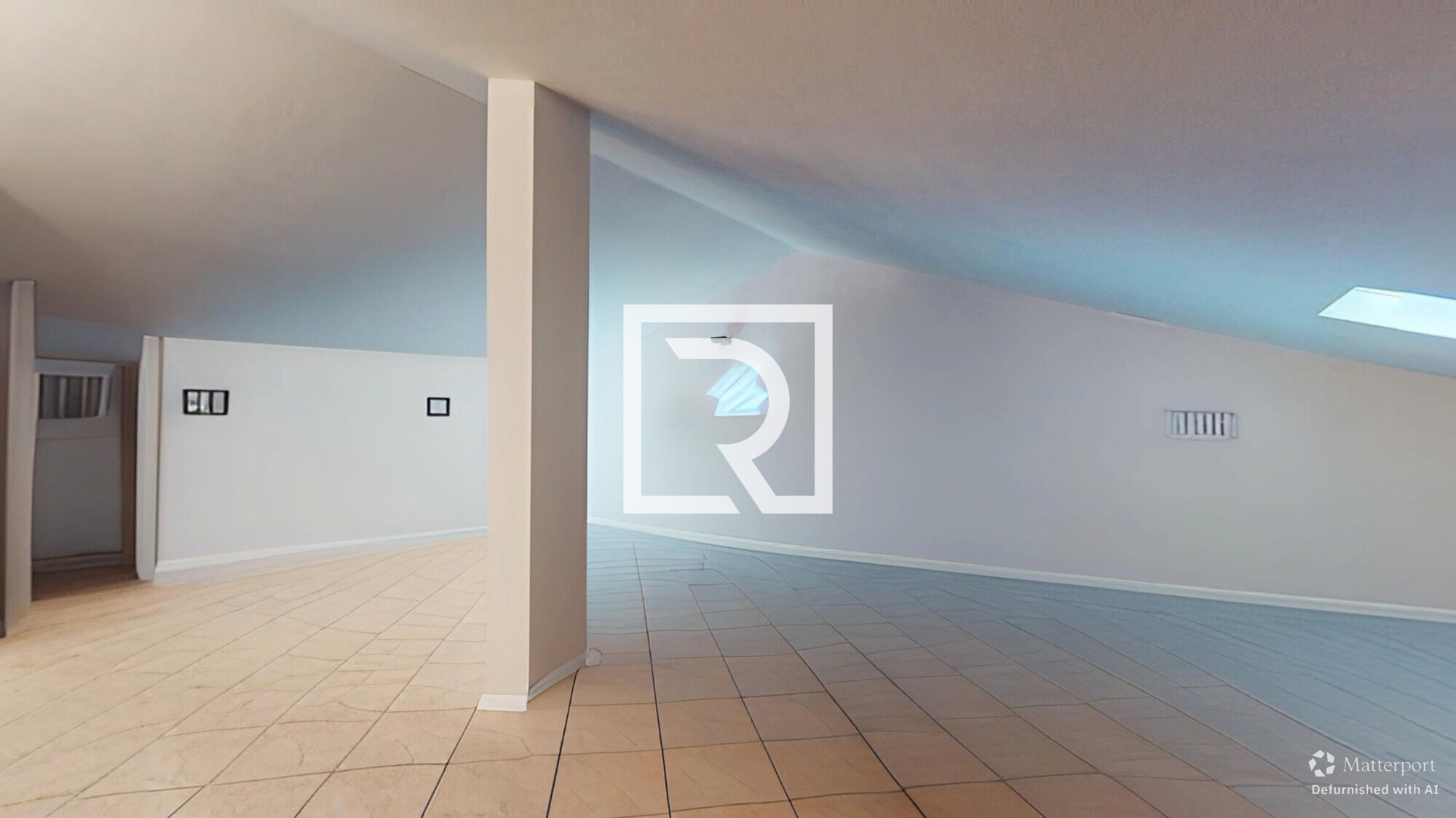 09132025_100855_defurnished