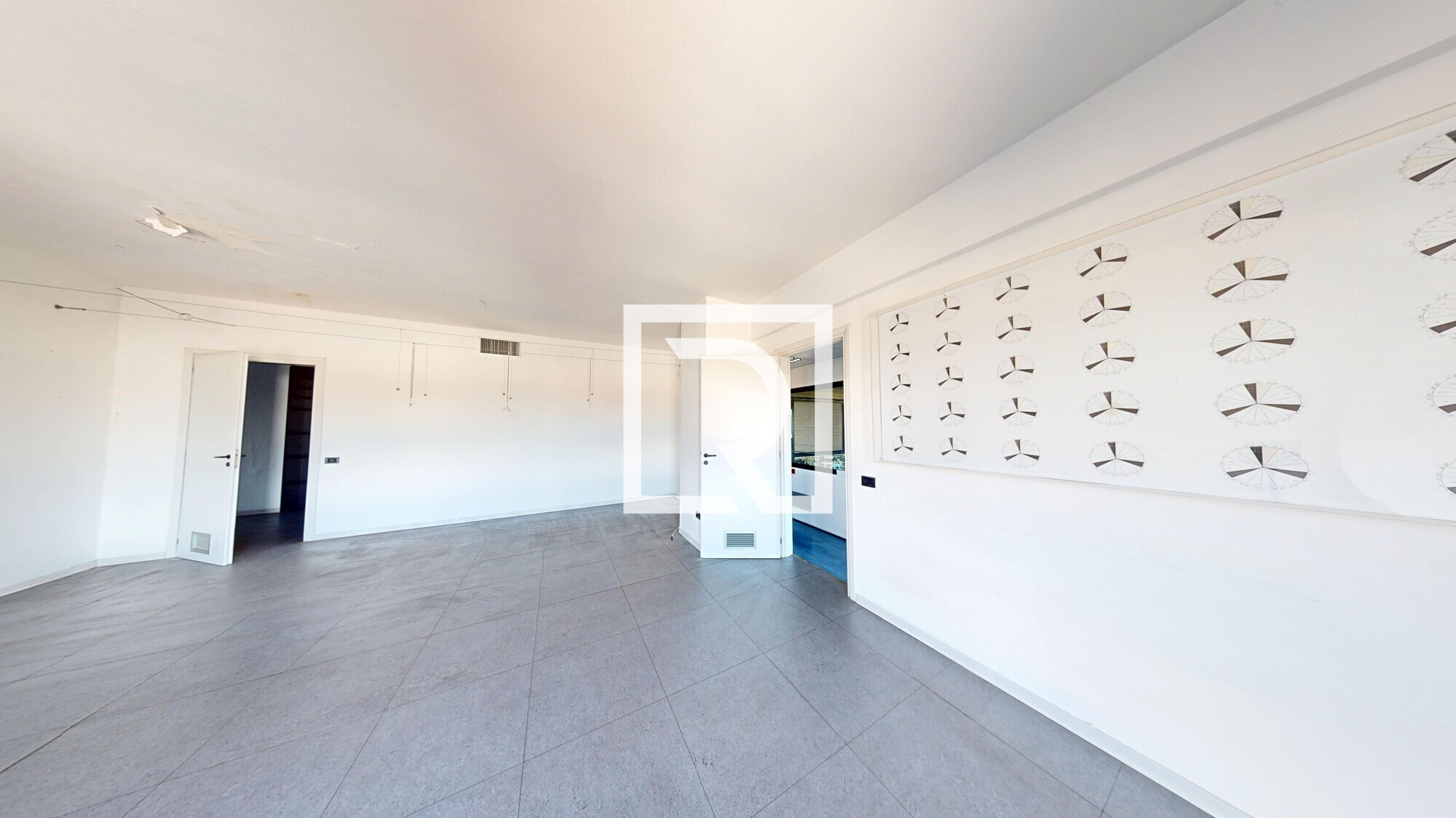 MAGAZZINI-ANTERIORE-09222025_115902