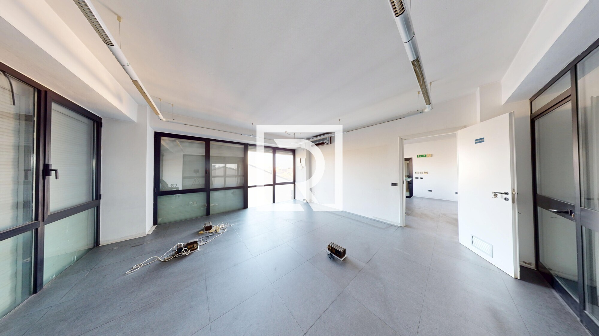 MAGAZZINI-ANTERIORE-09222025_102421