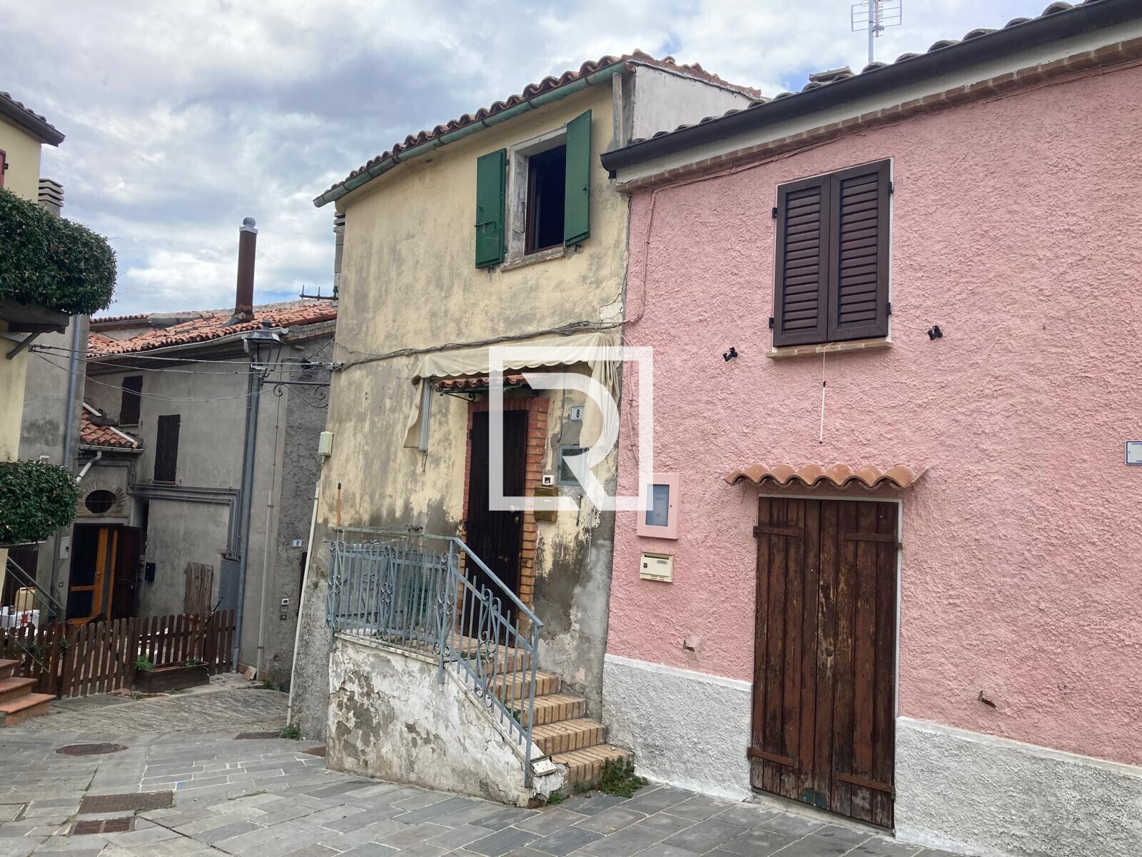 WhatsApp Image 2025-09-23 at 17.19.42 (1)