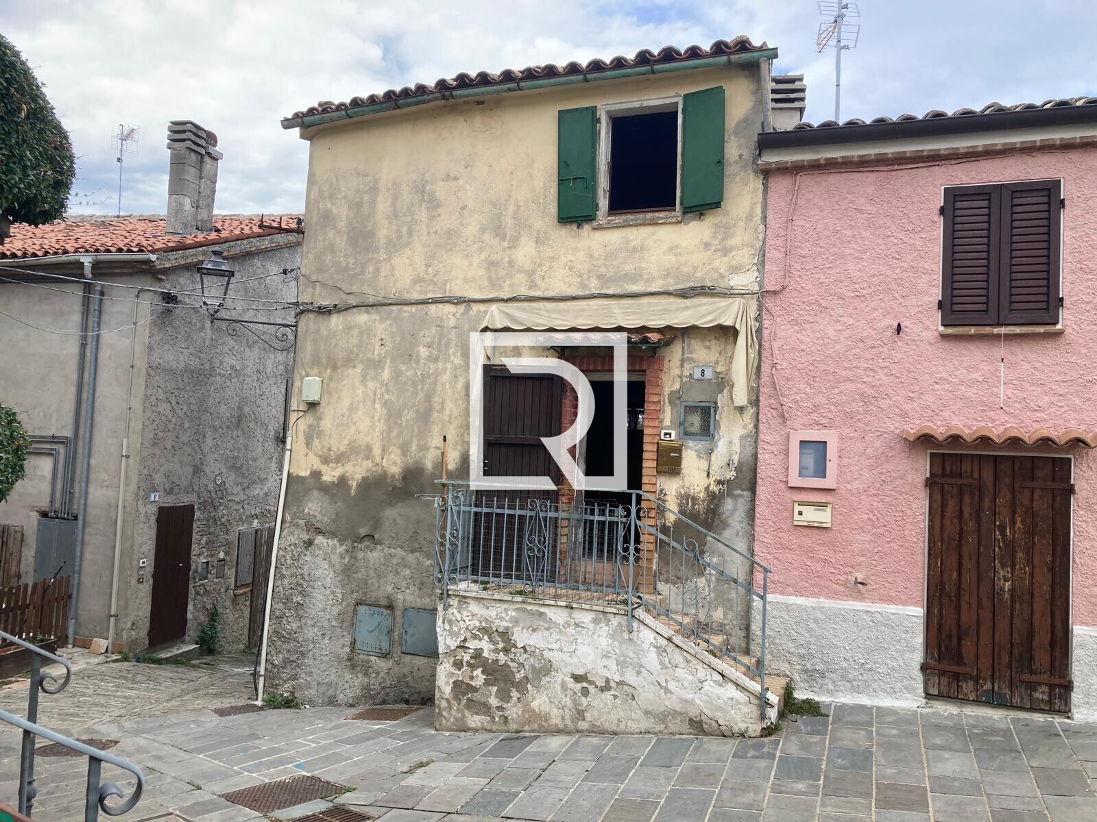 WhatsApp Image 2025-09-23 at 17.19.42