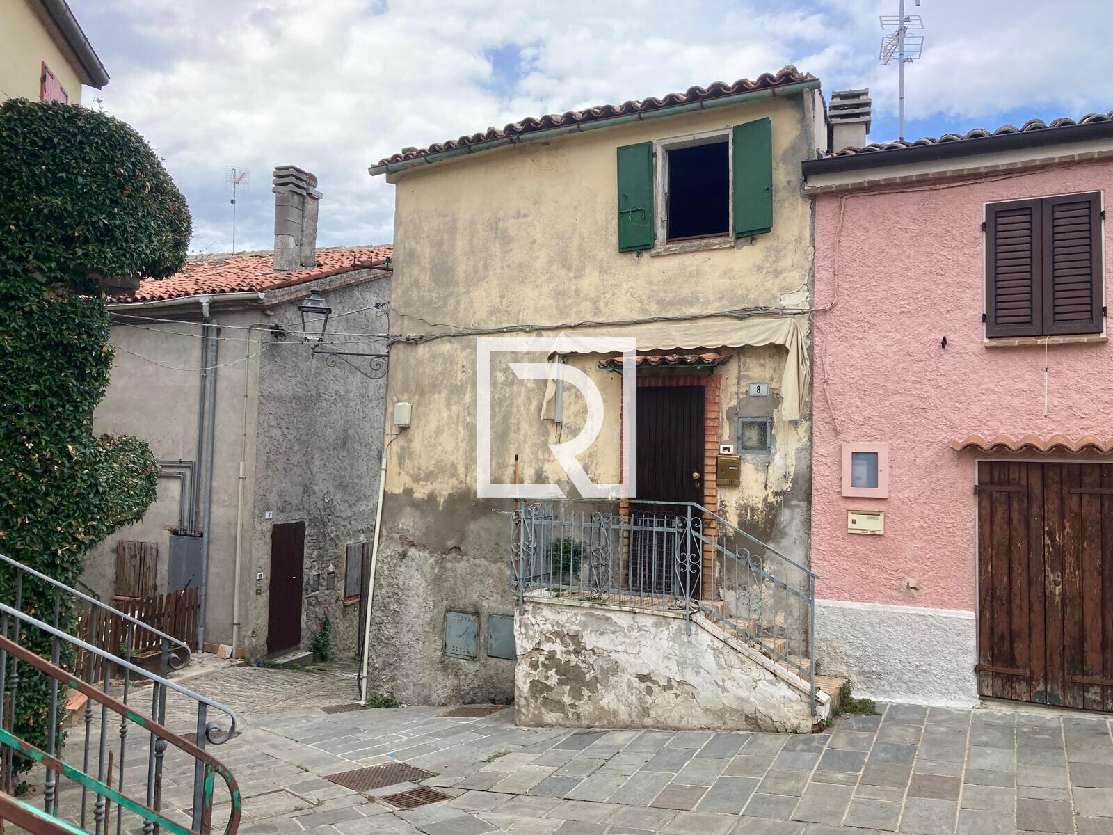 WhatsApp Image 2025-09-23 at 17.19.42 (2)