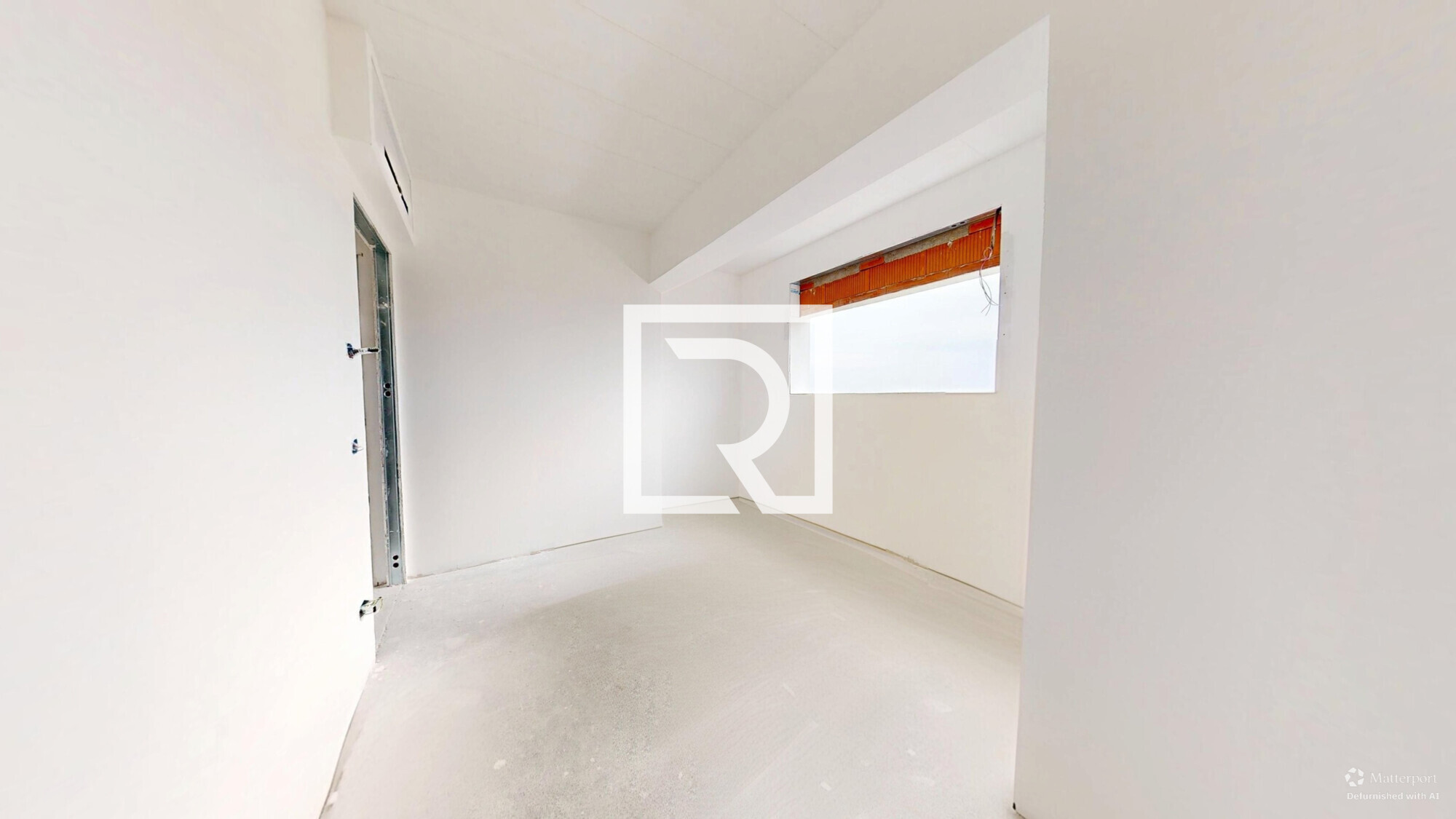 12152025_175950_defurnished