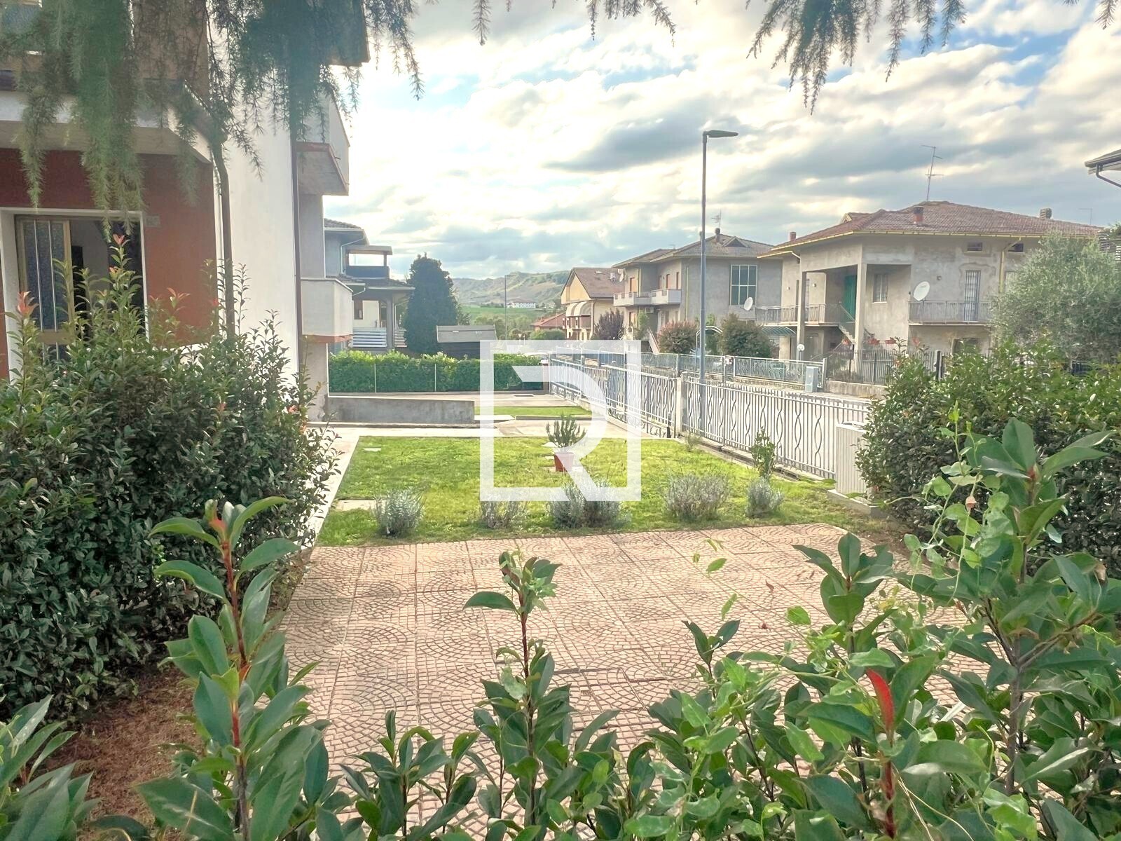 WhatsApp Image 2025-09-24 at 15.18.26