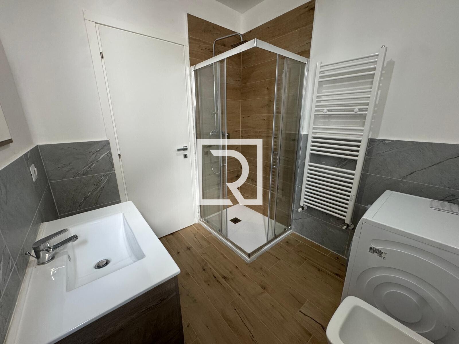 WhatsApp Image 2025-08-26 at 16.12.07