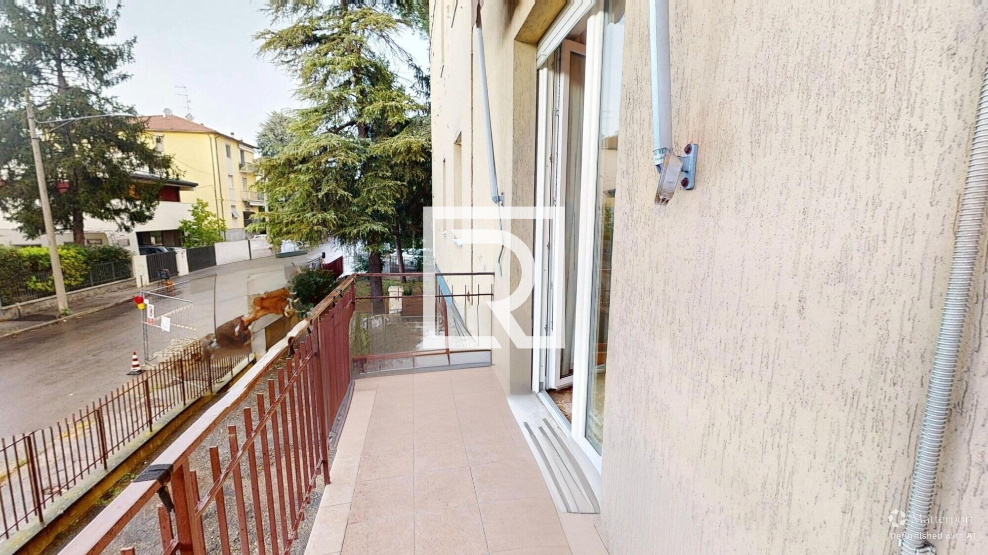 Via-Tumedei-2-09252025_121139_defurnished