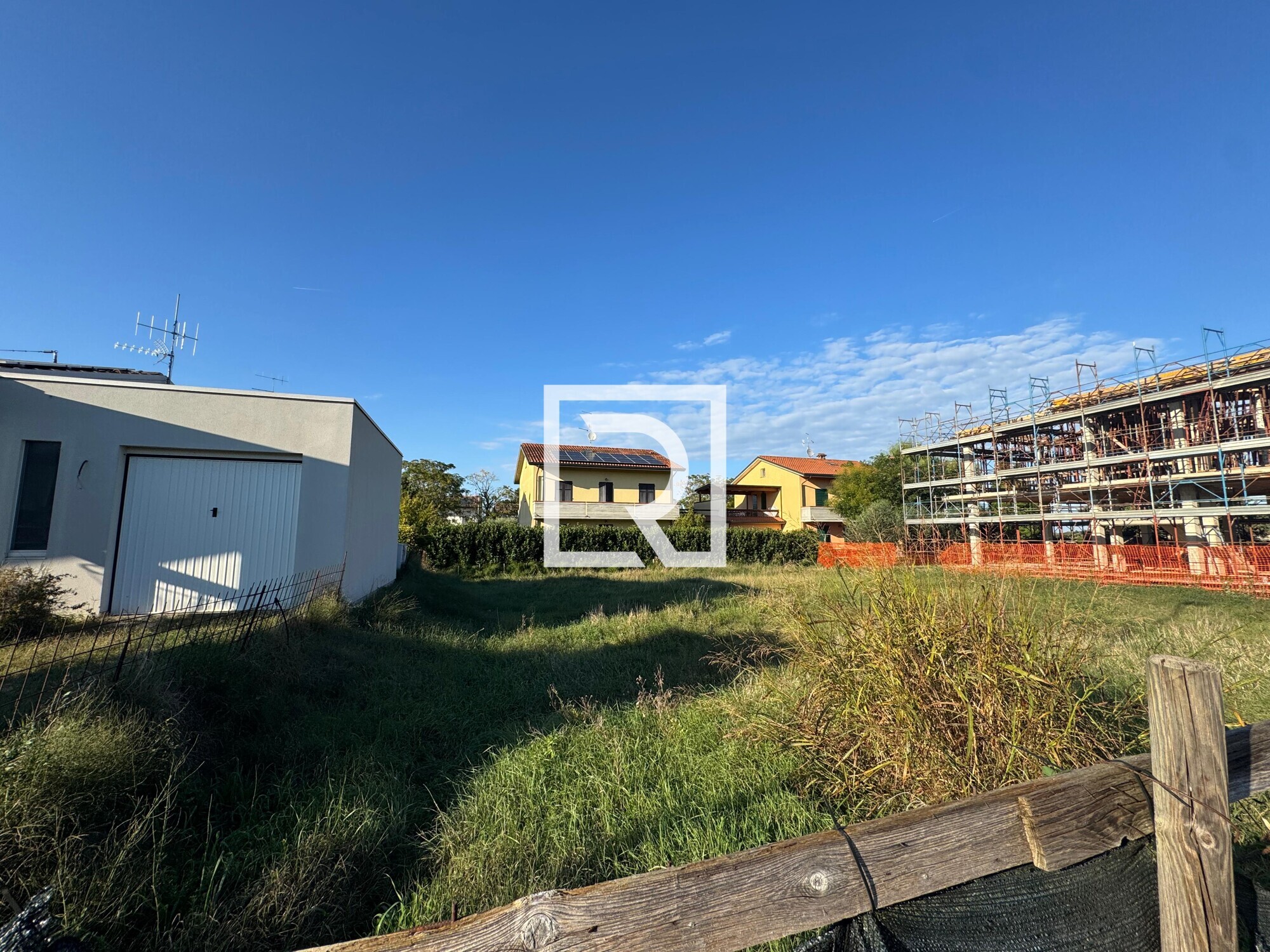 WhatsApp Image 2025-09-29 at 17.42.01 (1)