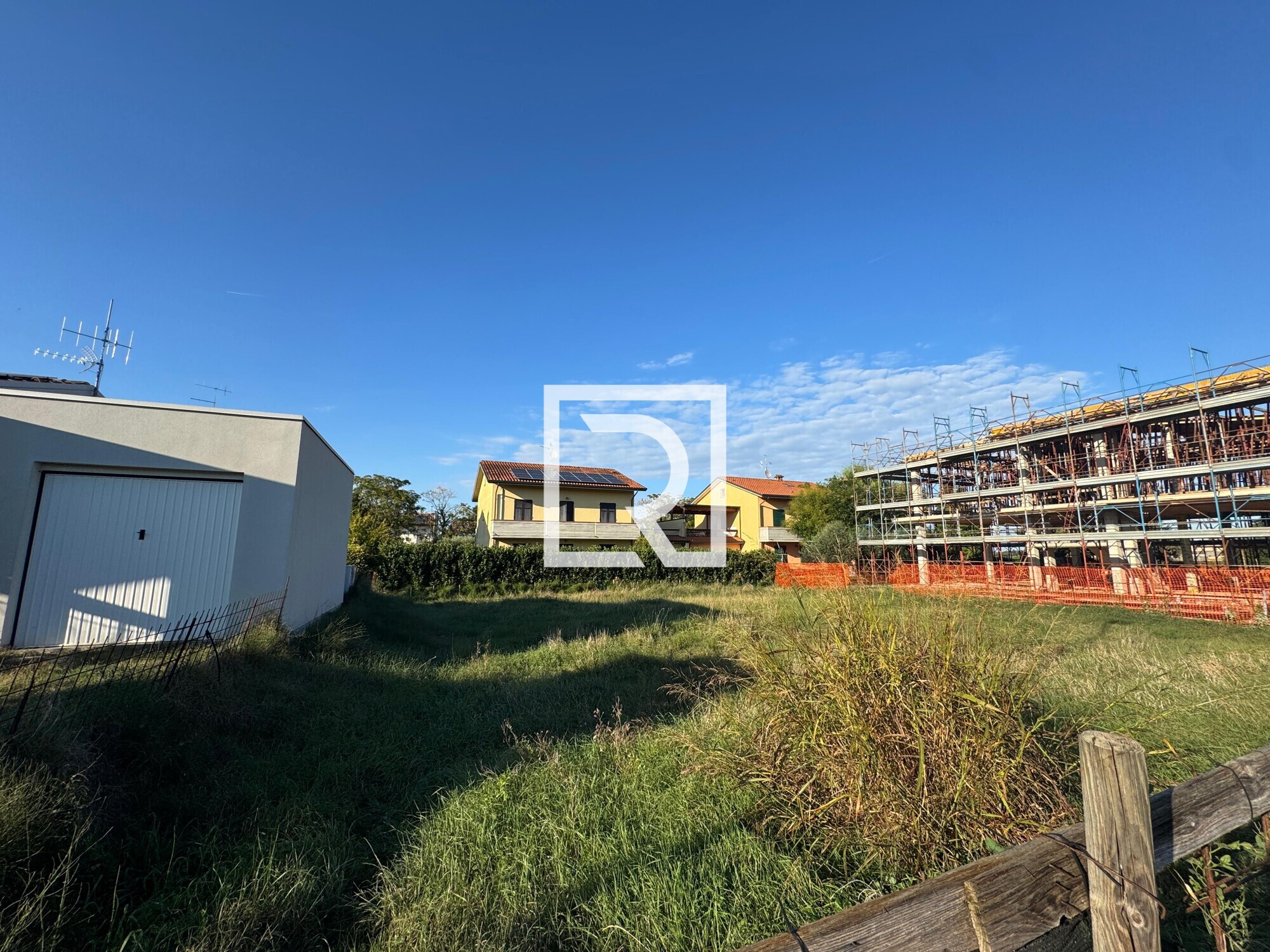 WhatsApp Image 2025-09-29 at 17.42.00 (2)