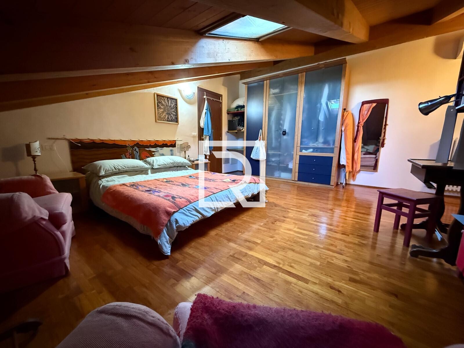 WhatsApp Image 2025-10-07 at 18.24.06 (1)