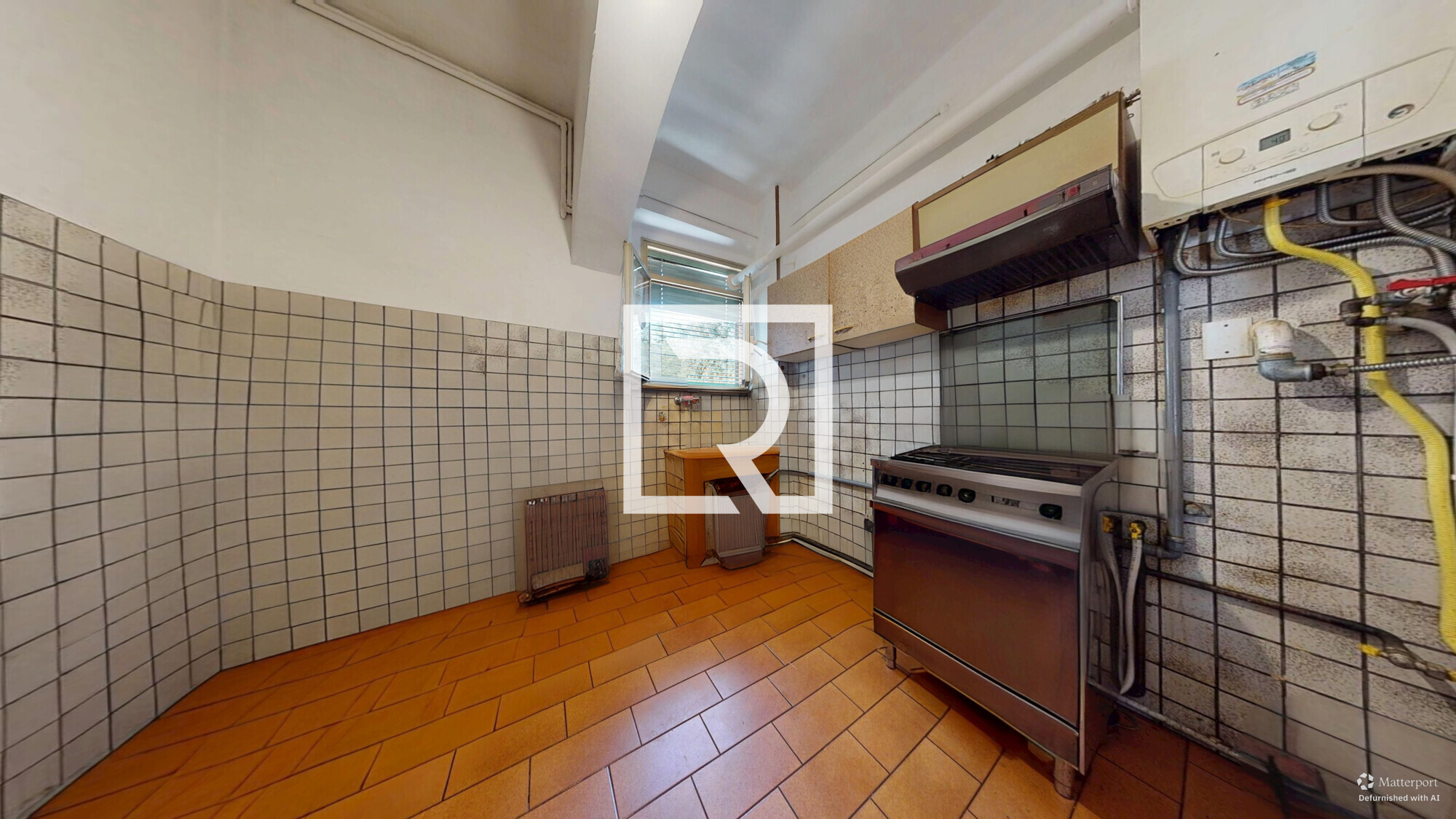 10092025_183625_defurnished