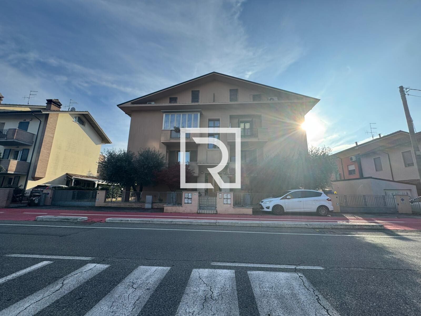 WhatsApp Image 2025-12-03 at 13.57.35