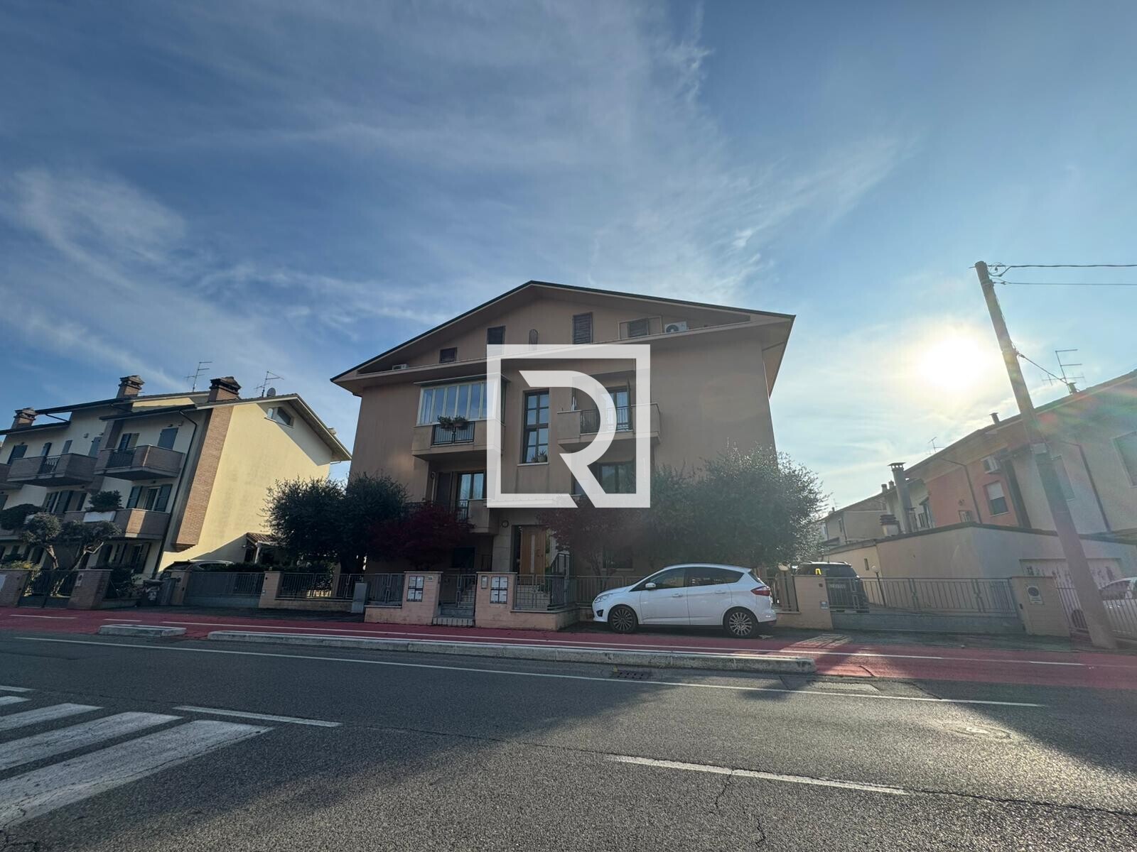 WhatsApp Image 2025-12-03 at 13.57.34