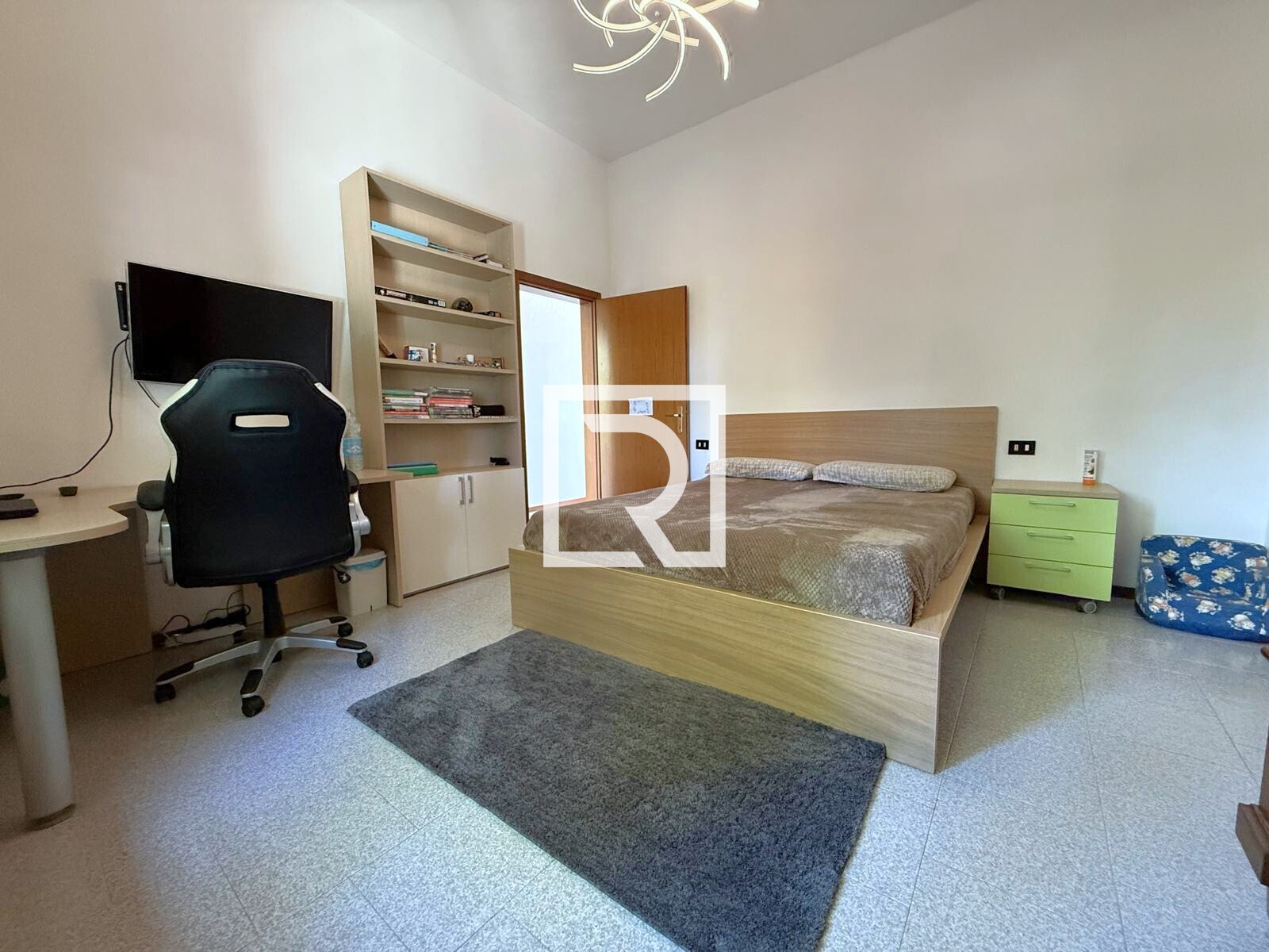 WhatsApp Image 2025-10-29 at 13.08.26