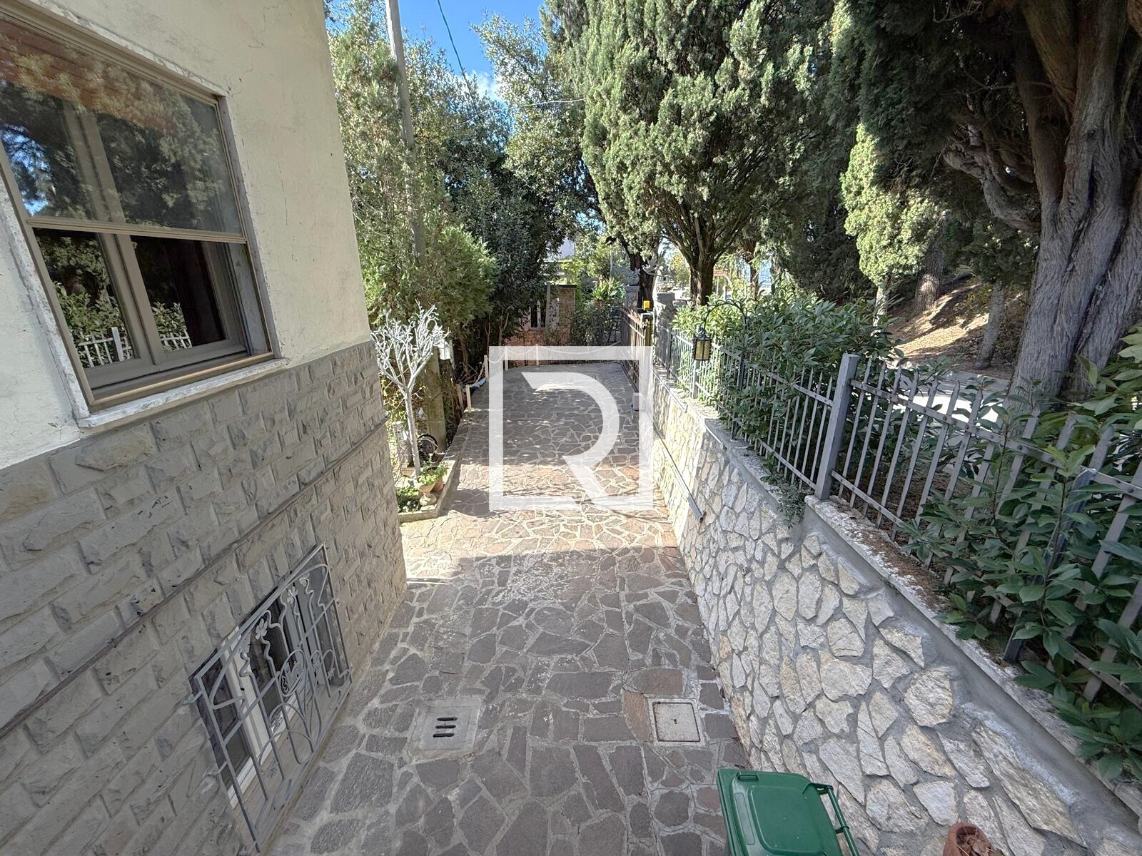 WhatsApp Image 2025-10-29 at 13.08.30 (3)