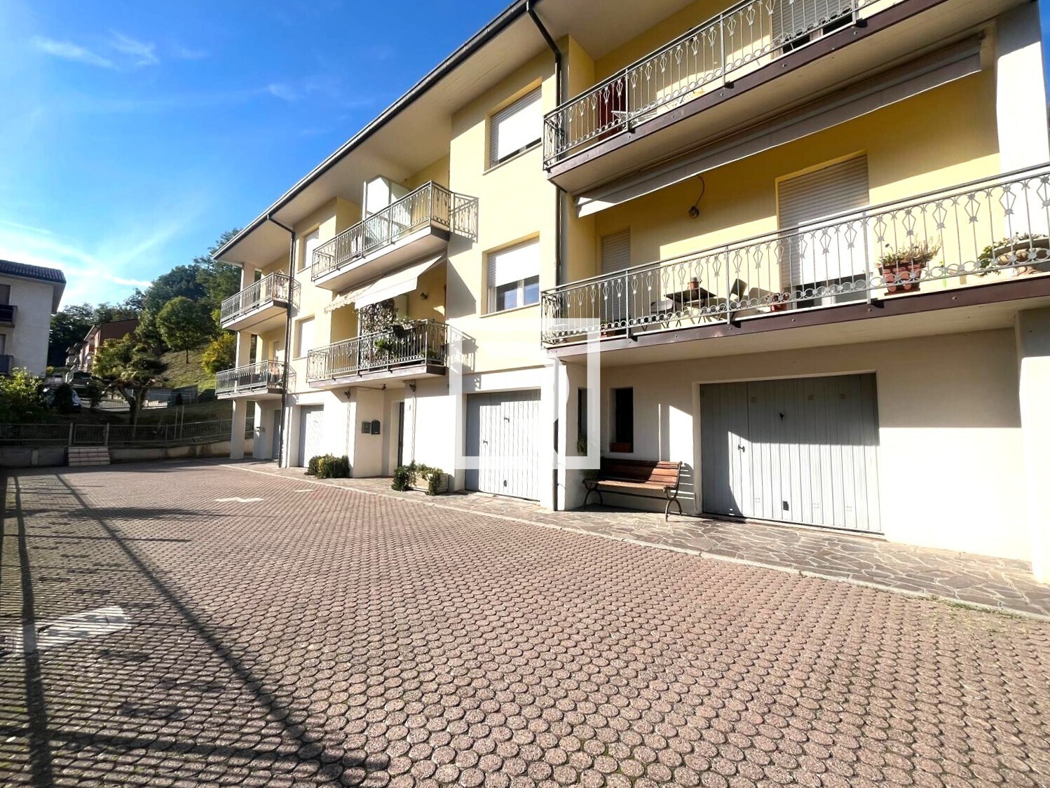 WhatsApp Image 2025-10-09 at 20.41.32 (1)