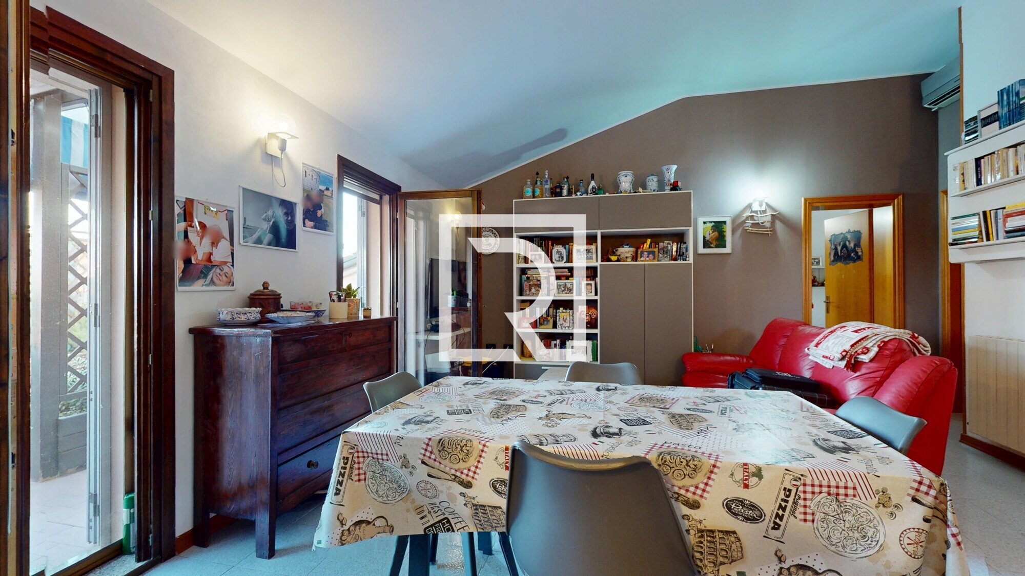 QUADRILOCALE-CON-TERRAZZO-PANORAMICO-10102025_154434