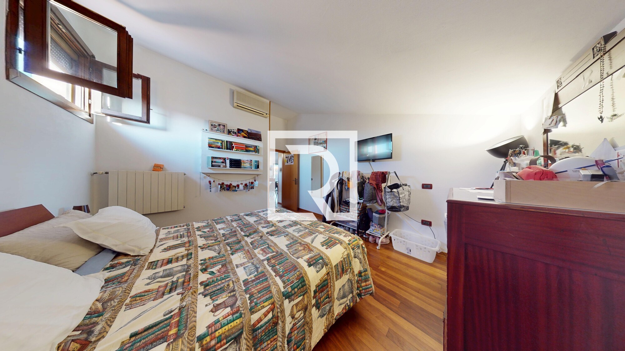 QUADRILOCALE-CON-TERRAZZO-PANORAMICO-10102025_160157