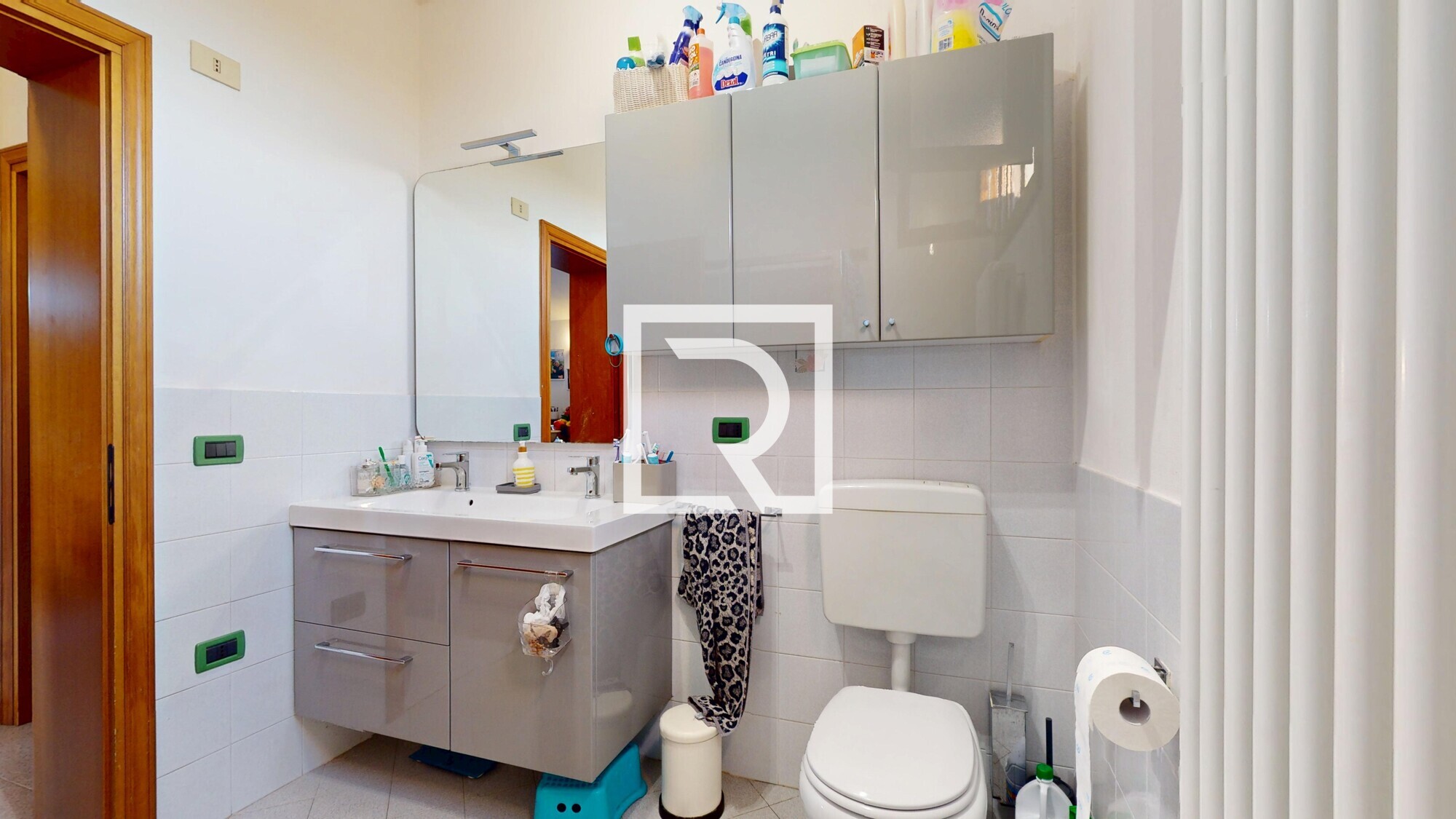 QUADRILOCALE-CON-TERRAZZO-PANORAMICO-10102025_165143