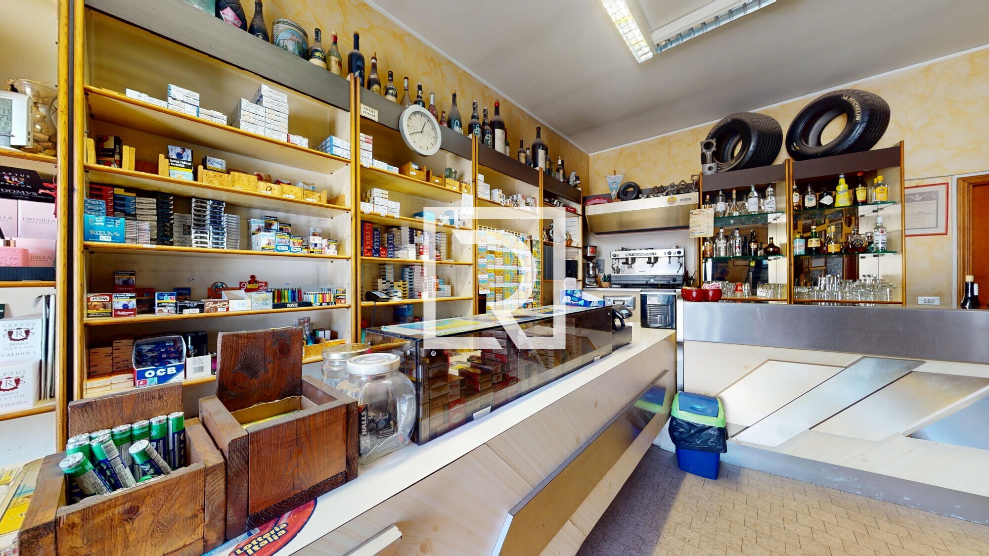 Sala-Tabaccheria-10132025_112457