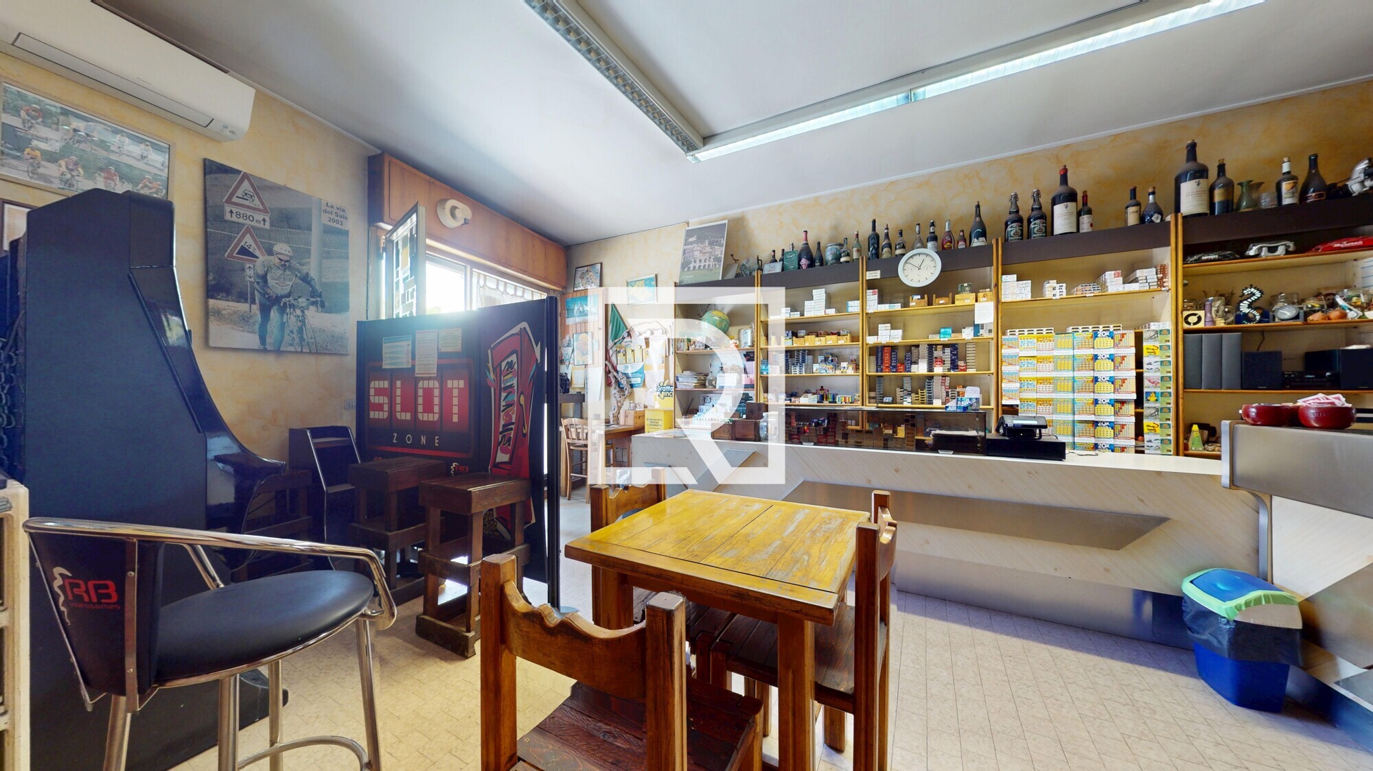 Sala-Tabaccheria-10132025_112541