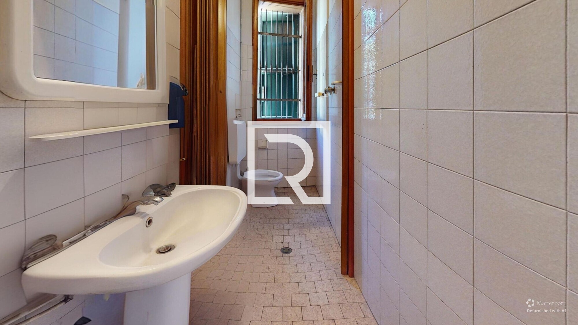Sala-Tabaccheria-Photo-4-Defurnished