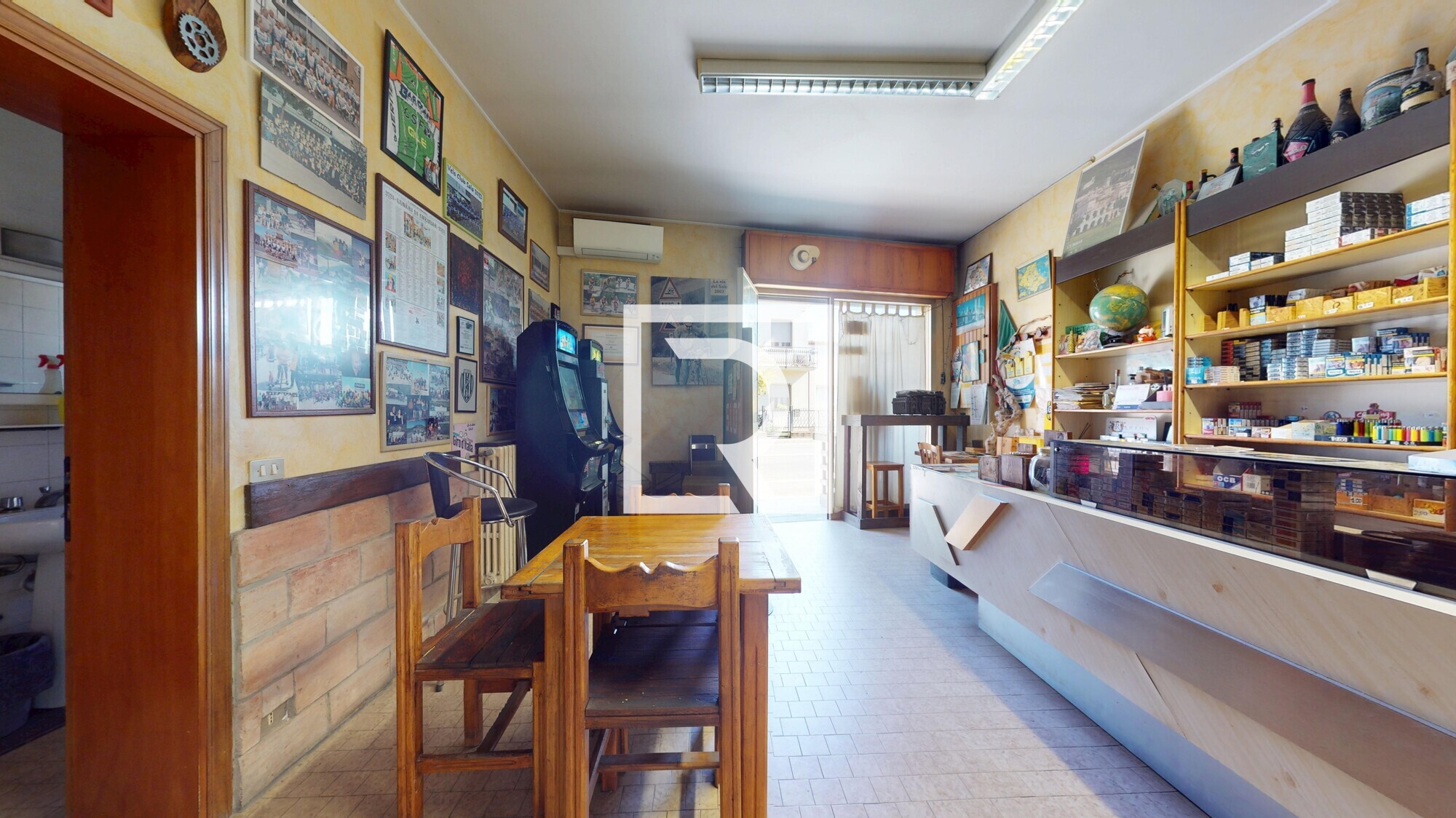 Sala-Tabaccheria-10132025_112556