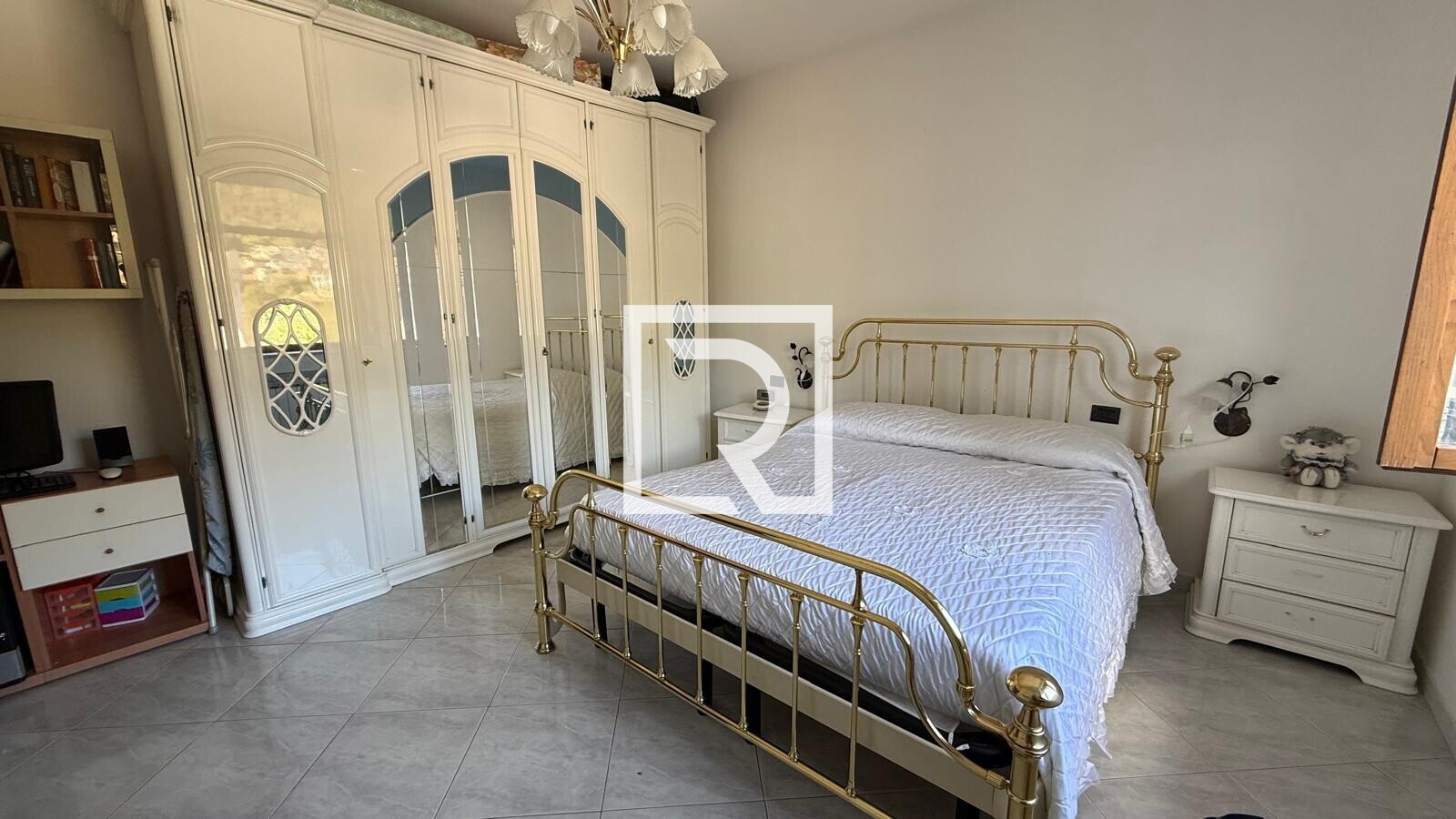 WhatsApp Image 2025-10-21 at 17.00.13 (2)