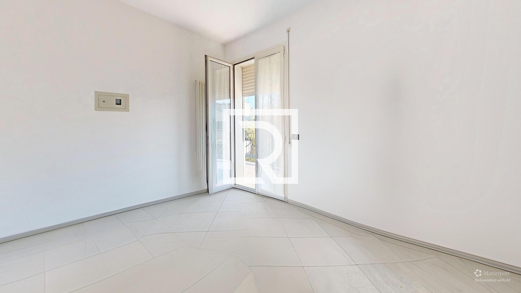 Viserba-P-Bedroom-Defurnished