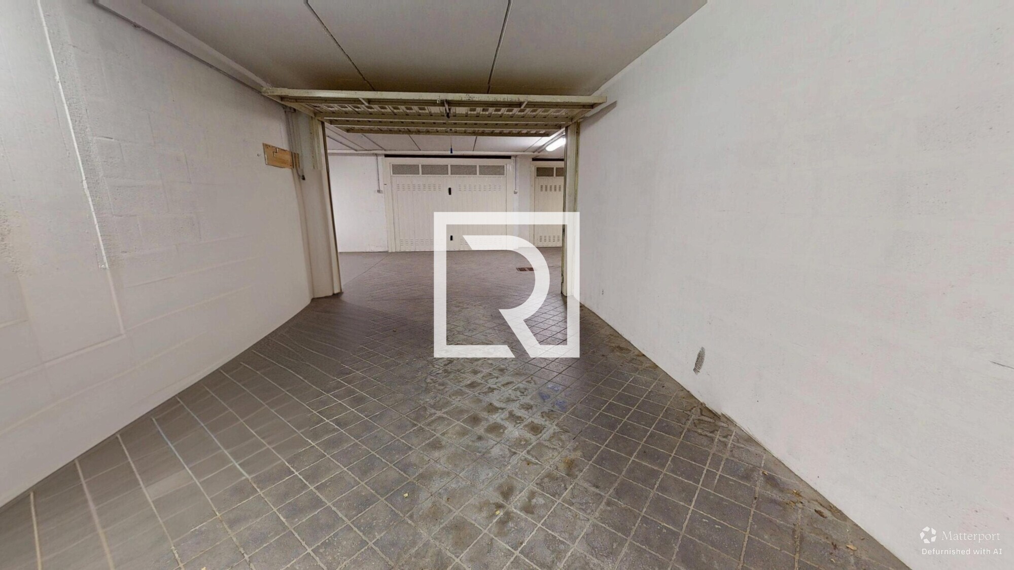 Viserba-P-10222025_100857_defurnished