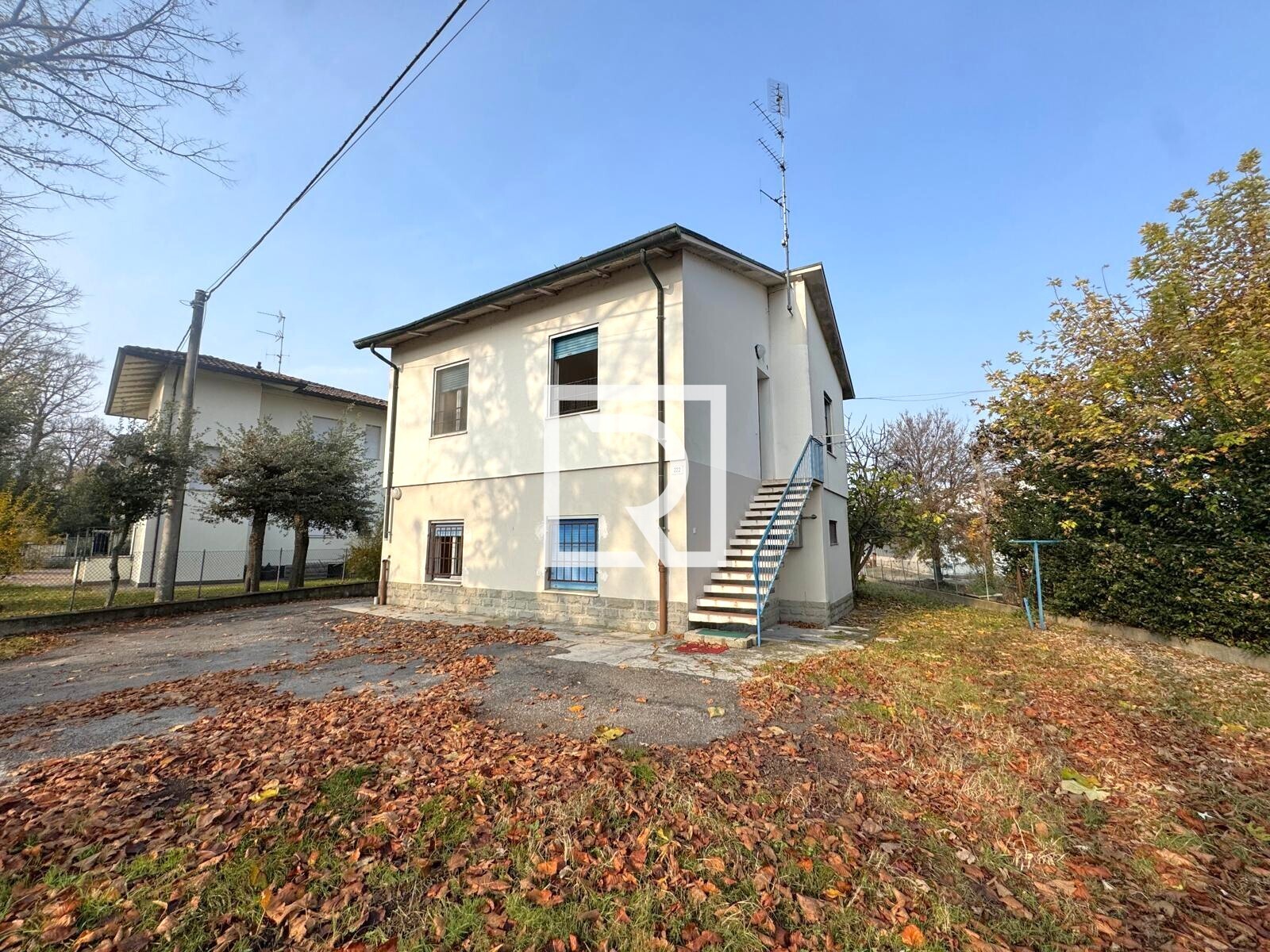 WhatsApp Image 2025-11-07 at 11.01.00 (2)