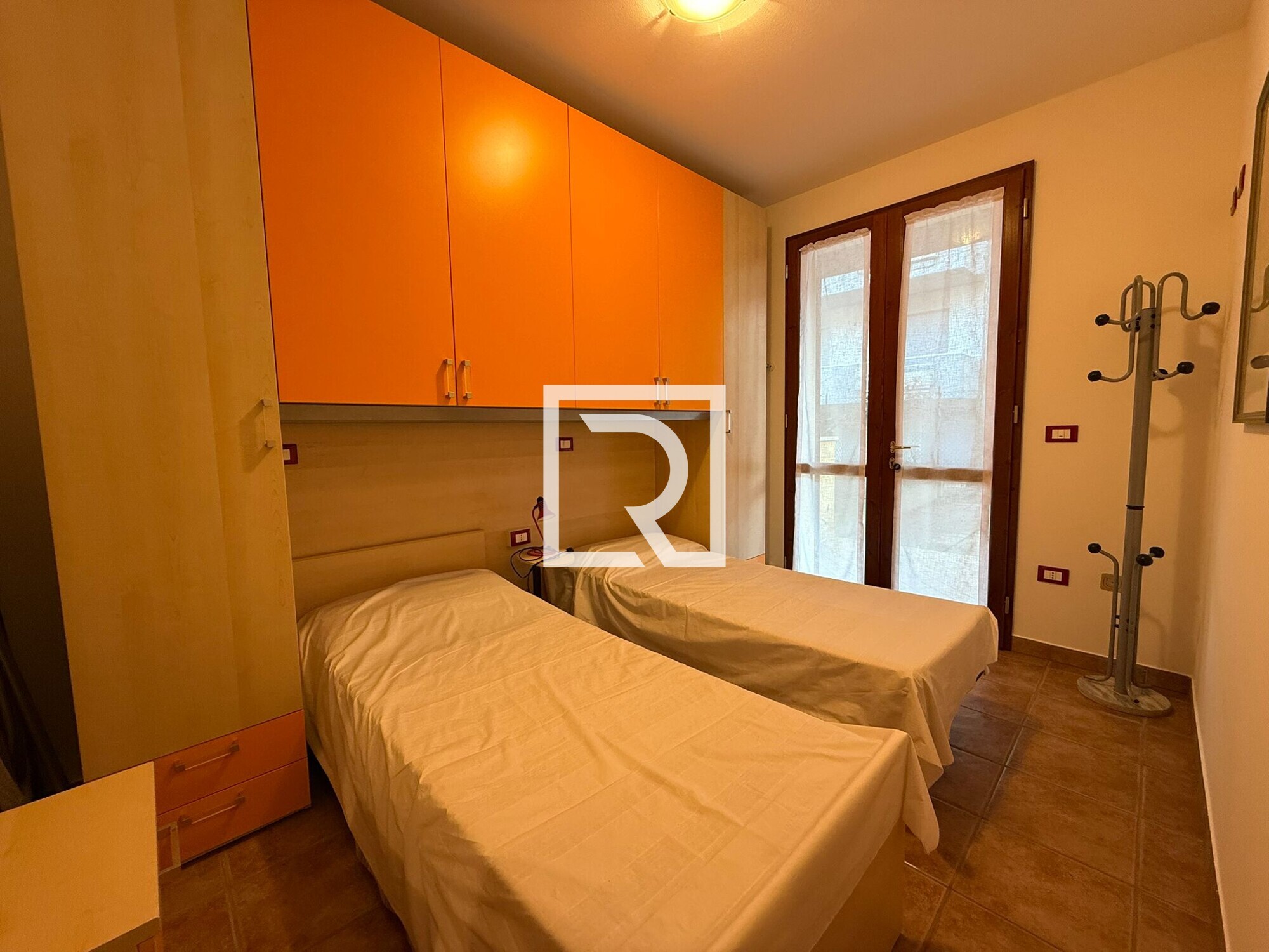 WhatsApp Image 2025-12-12 at 15.09.51 (2)