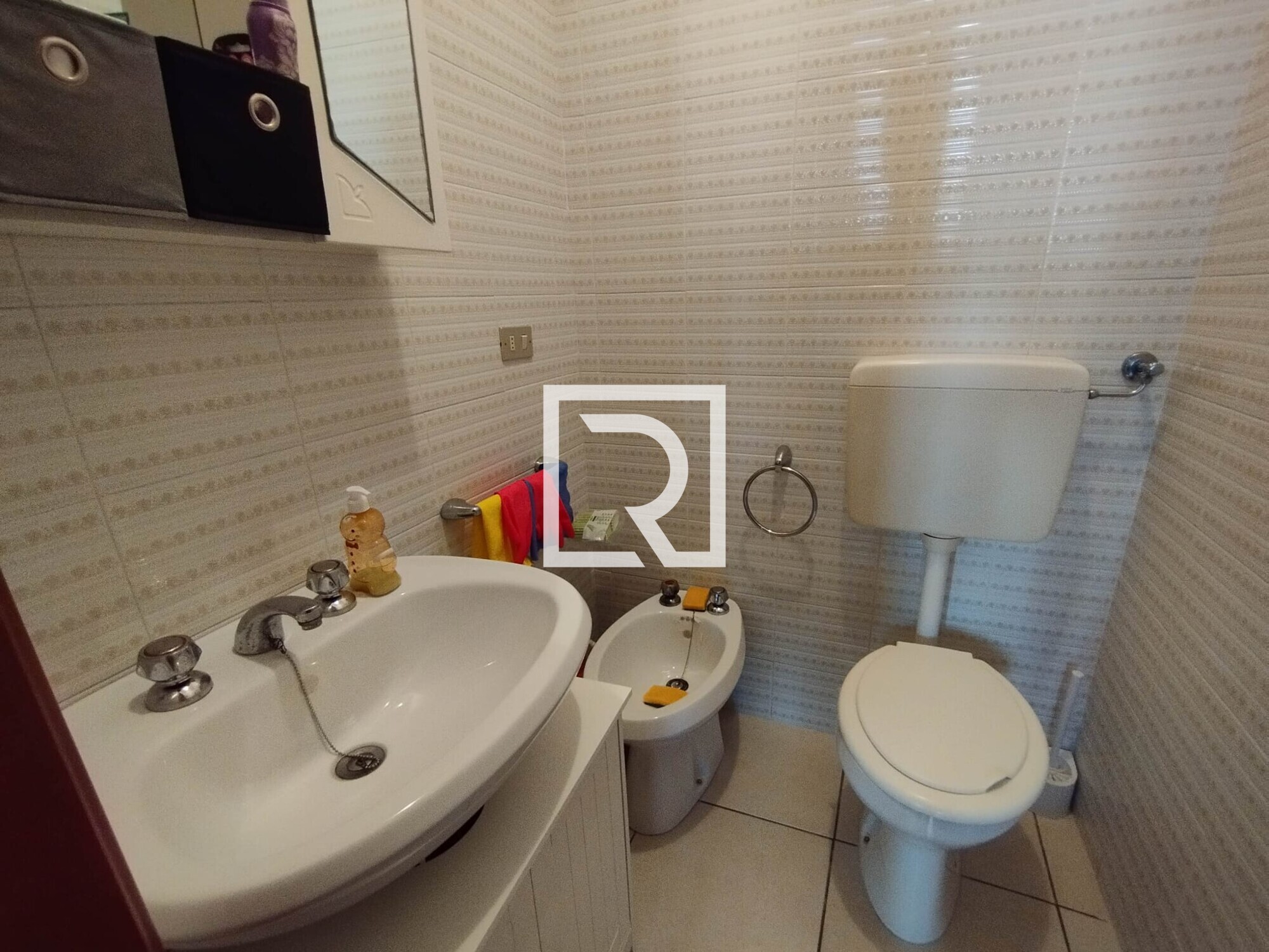 WhatsApp Image 2025-10-24 at 17.05.29 (1)