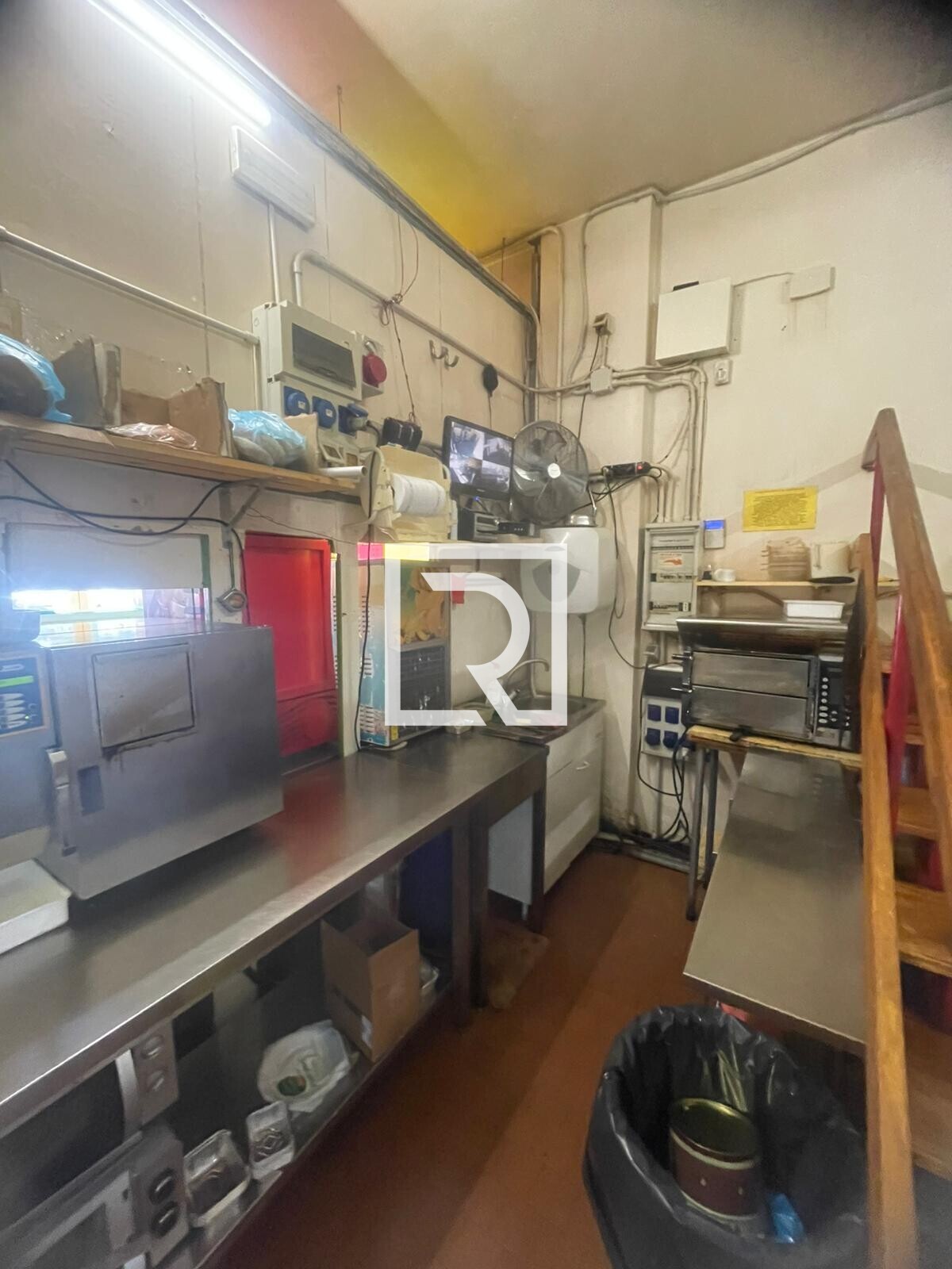 dc02e4d5-83e8-41a1-a60f-f8a136dff57c