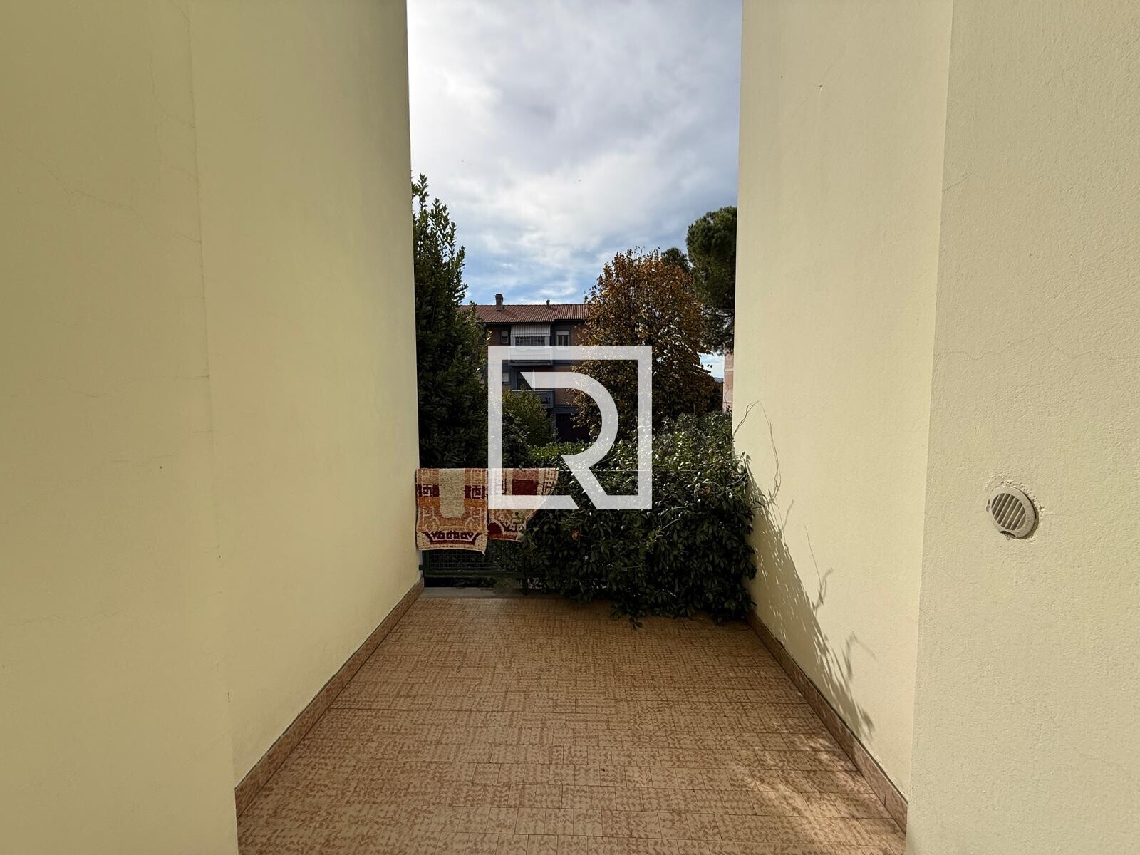 WhatsApp Image 2025-10-27 at 15.26.08 (1)