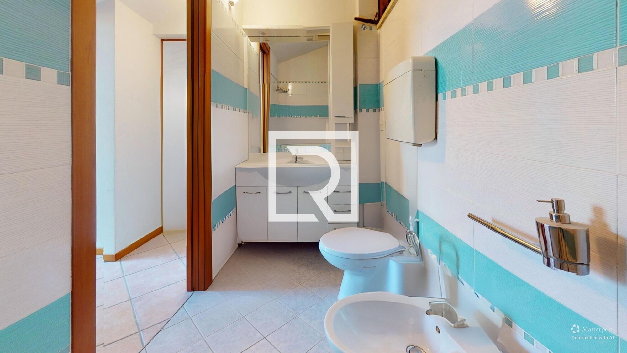 Appartamento-A-Pieve-Salutare-Bathroom-Defurnished