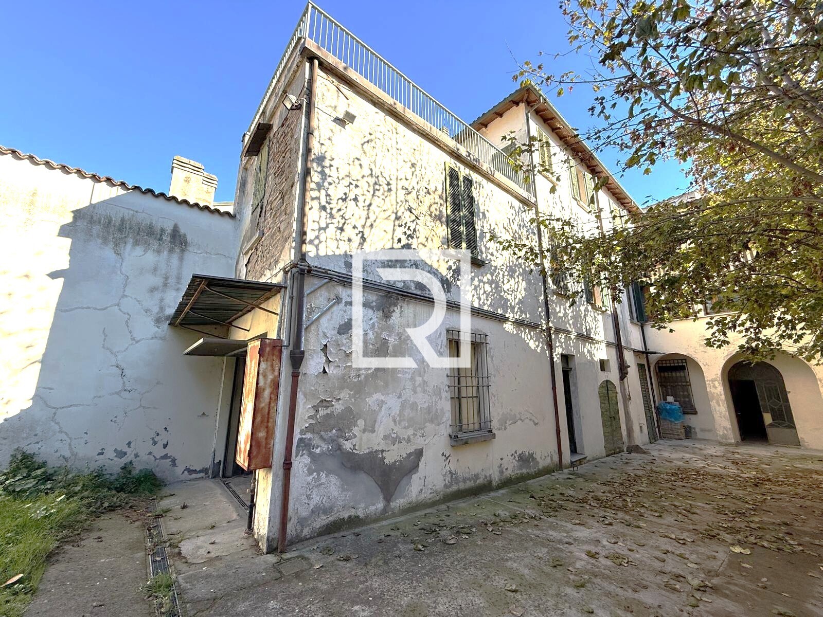 WhatsApp Image 2025-11-05 at 19.28.31 (1)